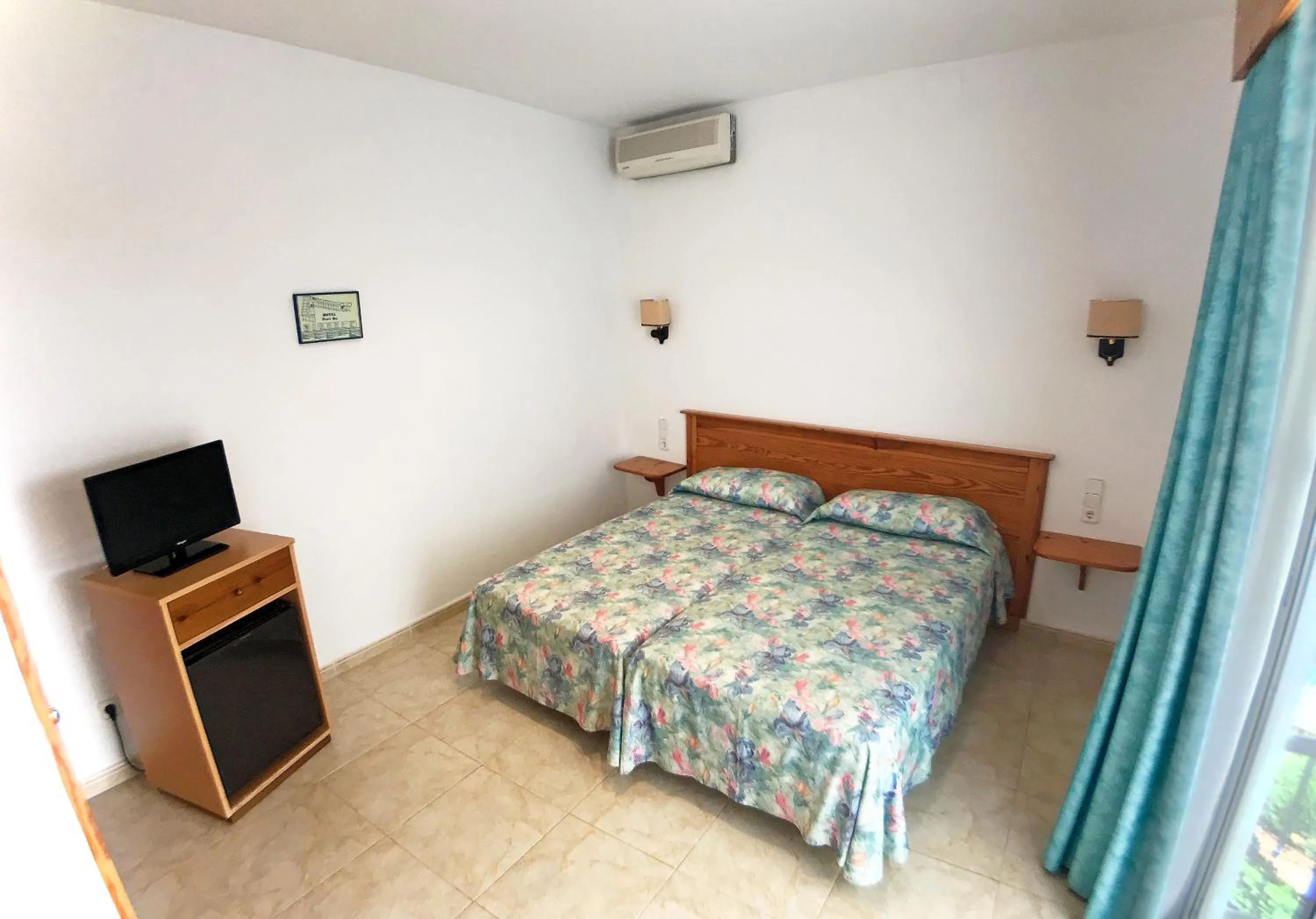 Bedroom, Bed in Hotel Port-Bo