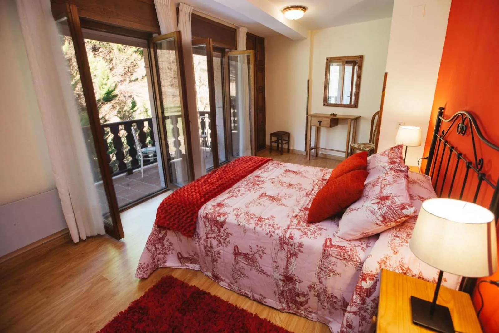 Photo of the whole room, Bed in Hotel Rural El Molino