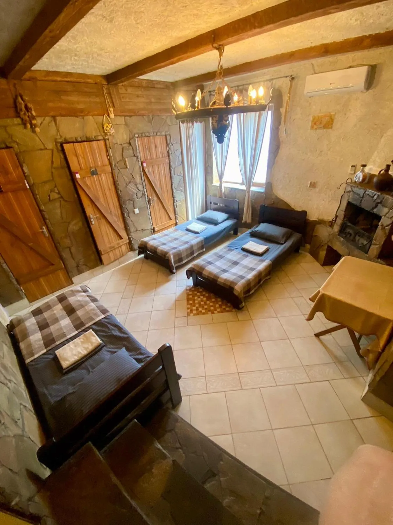 Bed in Inn Khlibodarskiy