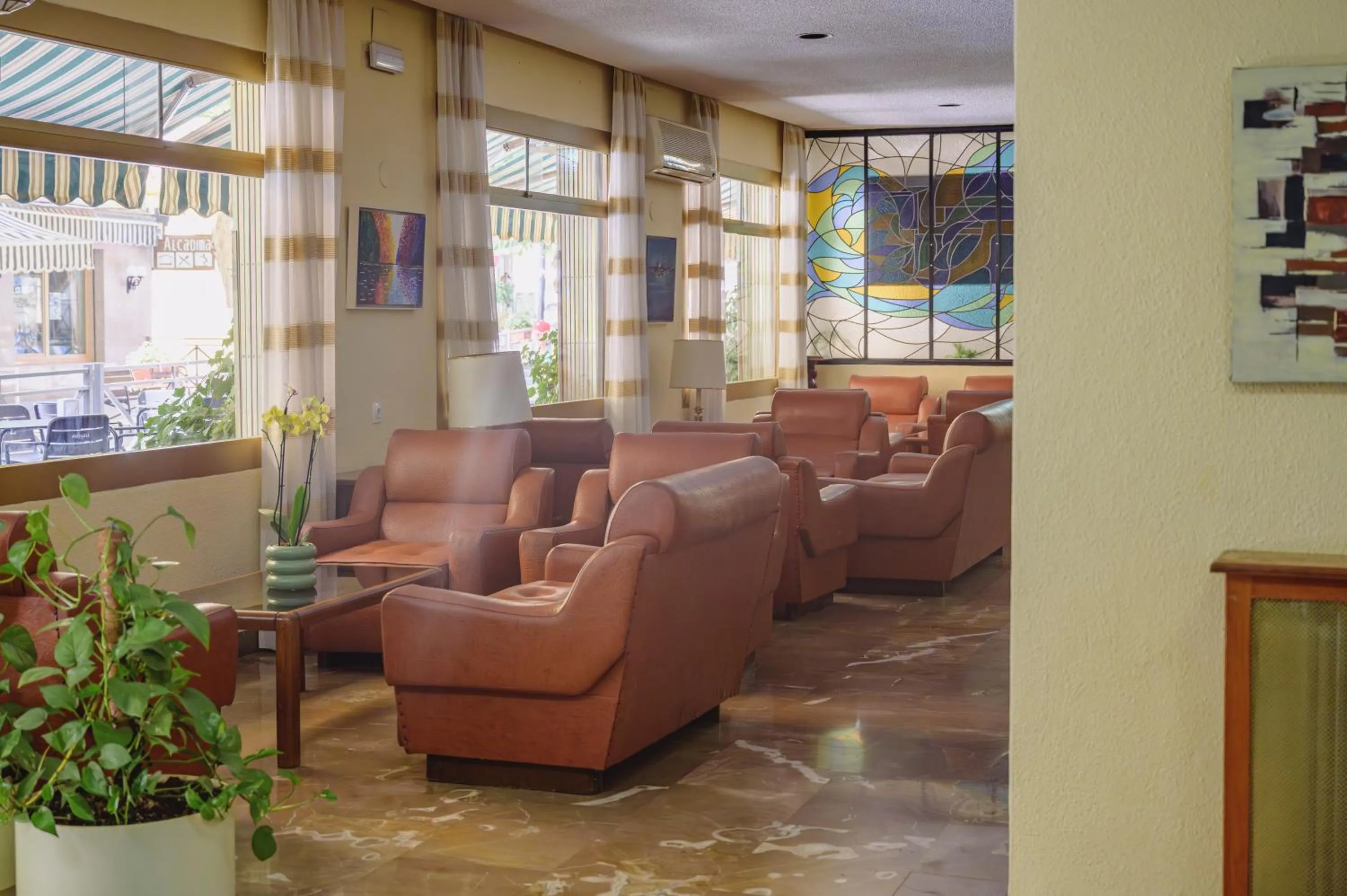 Property building in Hotel Paraíso