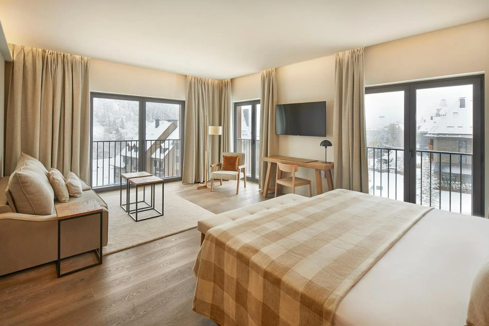 Junior Suite in Hotel MIM Baqueira Luxury & SPA