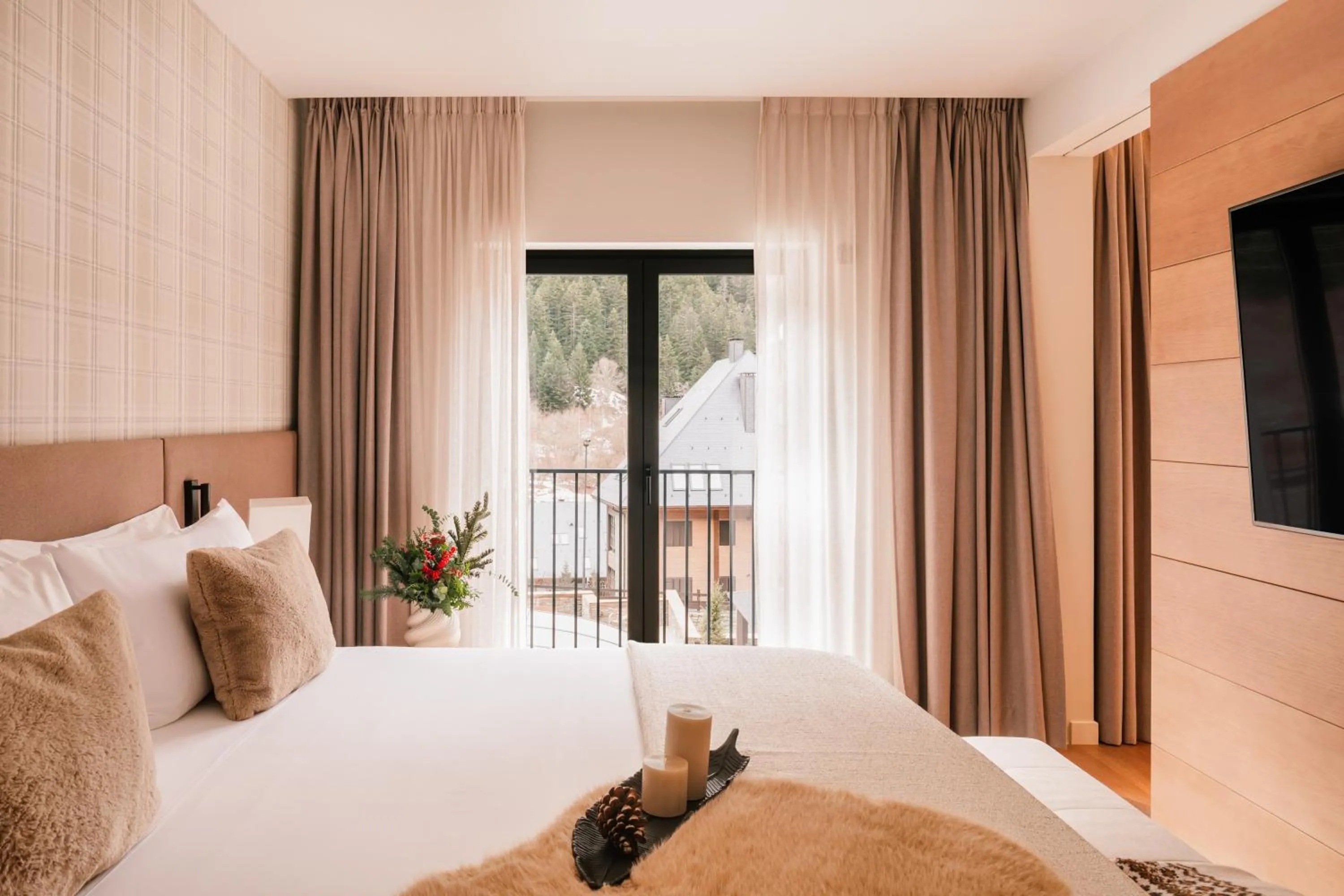 Bed in MIM Baqueira Member of Melia Collection