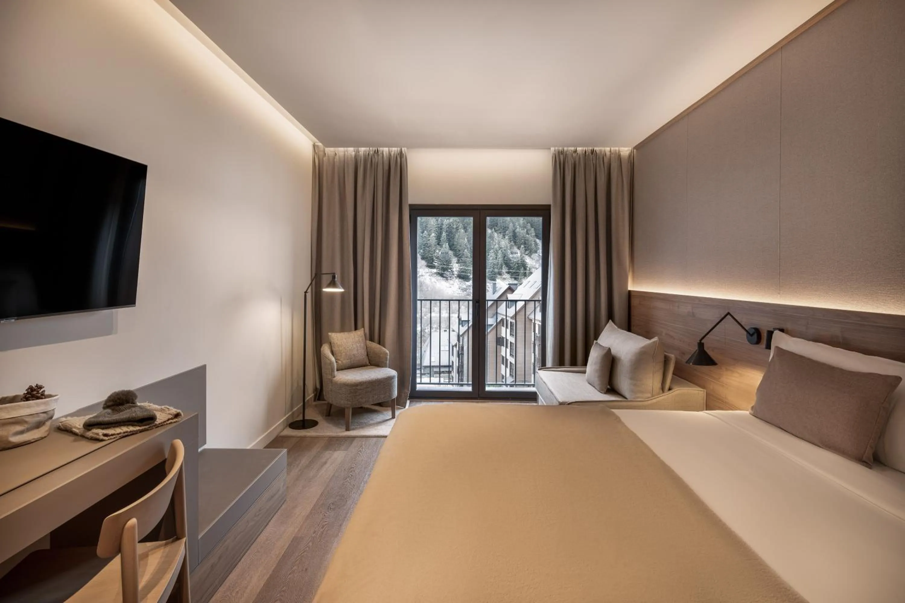 Bed in MIM Baqueira Member of Melia Collection