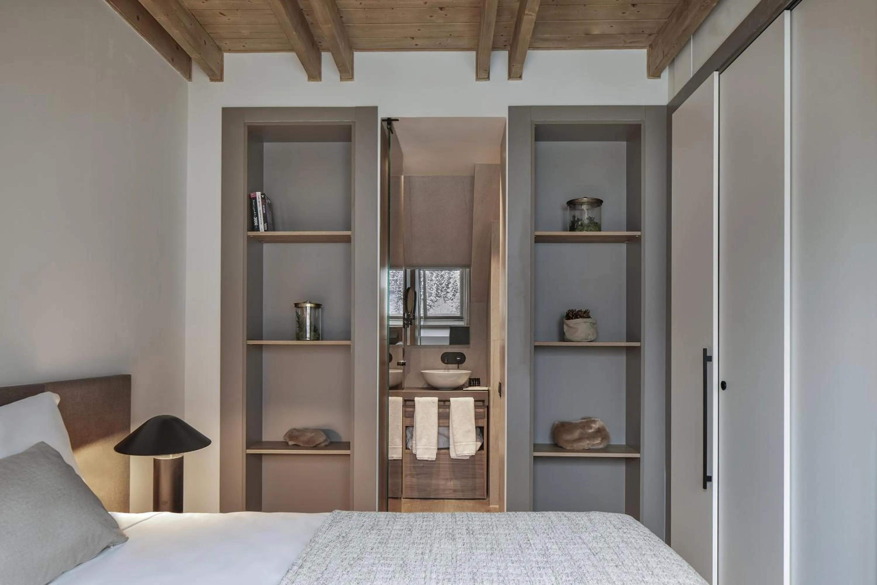 Bedroom, Bed in MIM Baqueira Member of Melia Collection