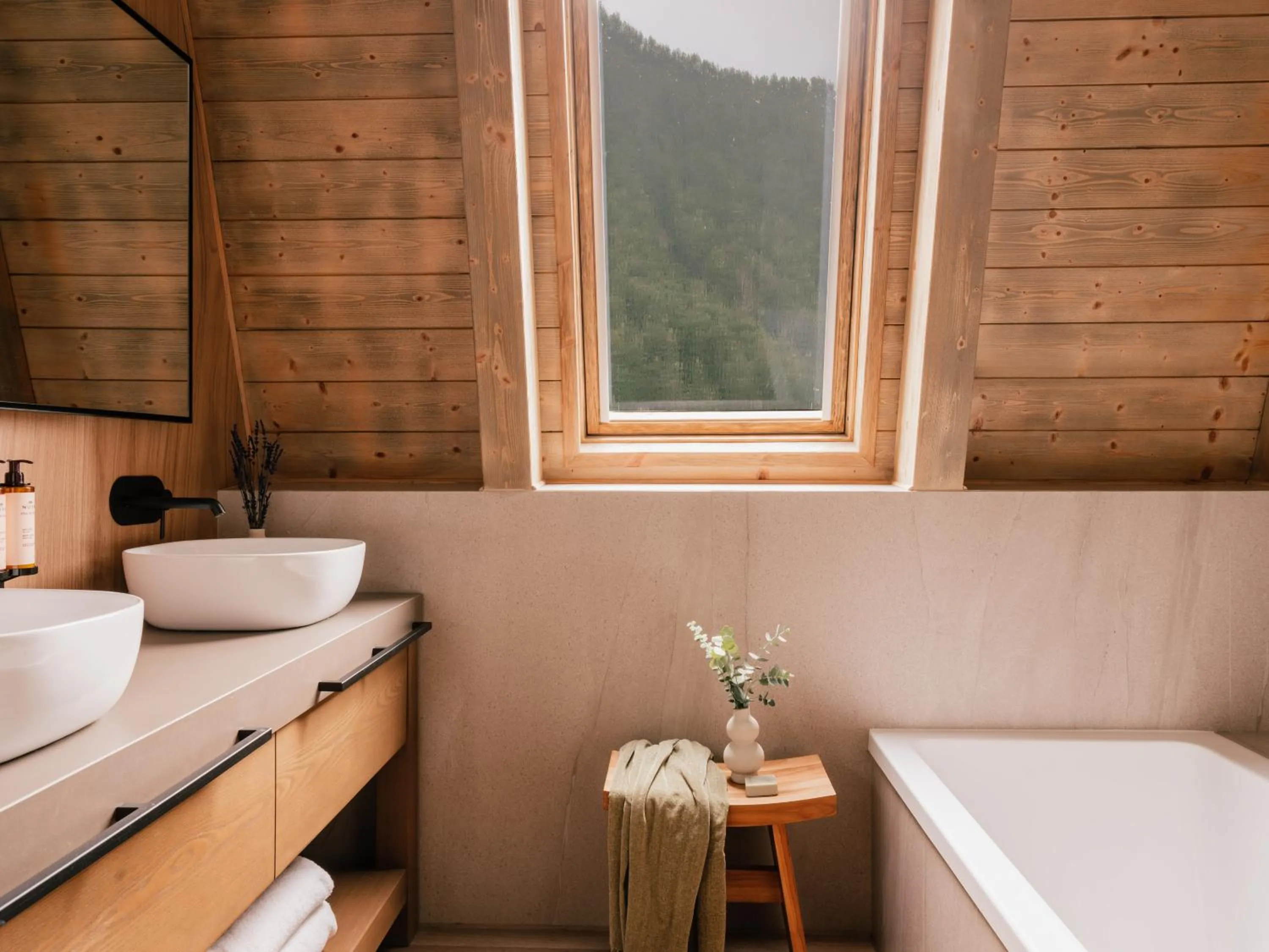 Bathroom in MIM Baqueira Member of Melia Collection