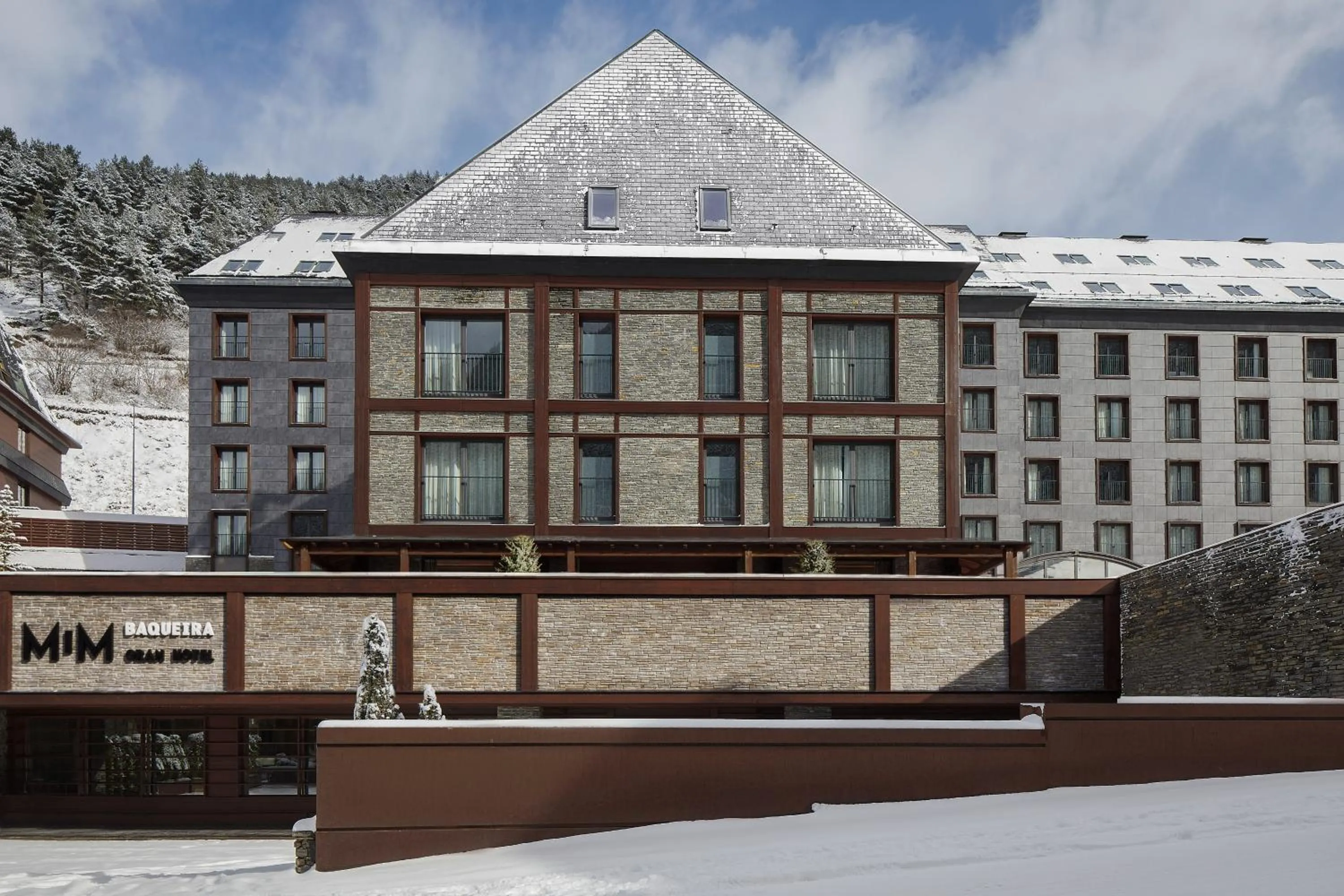 Property building in MIM Baqueira Member of Melia Collection
