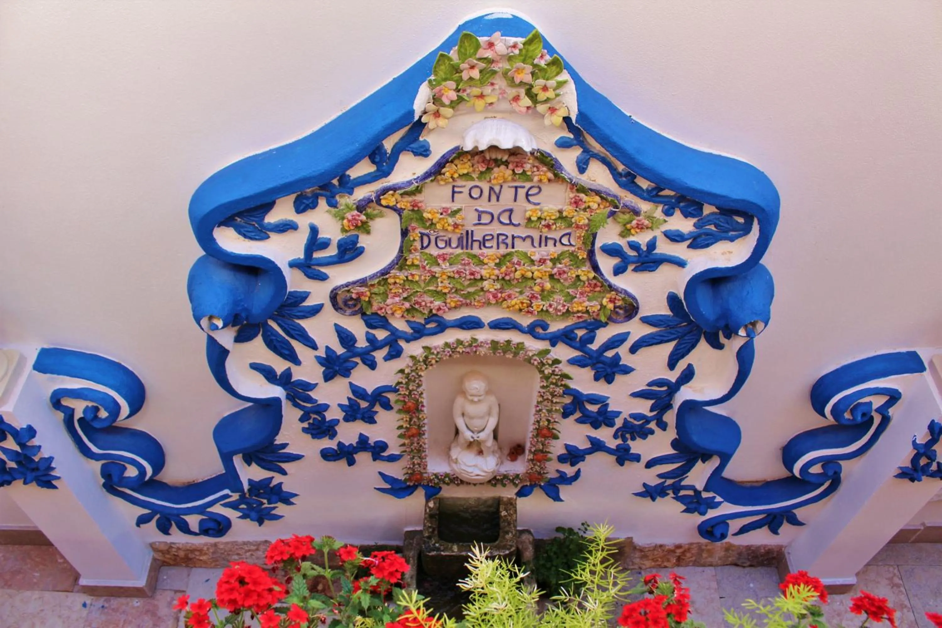 Patio in Villa Ana Margarida Hotel