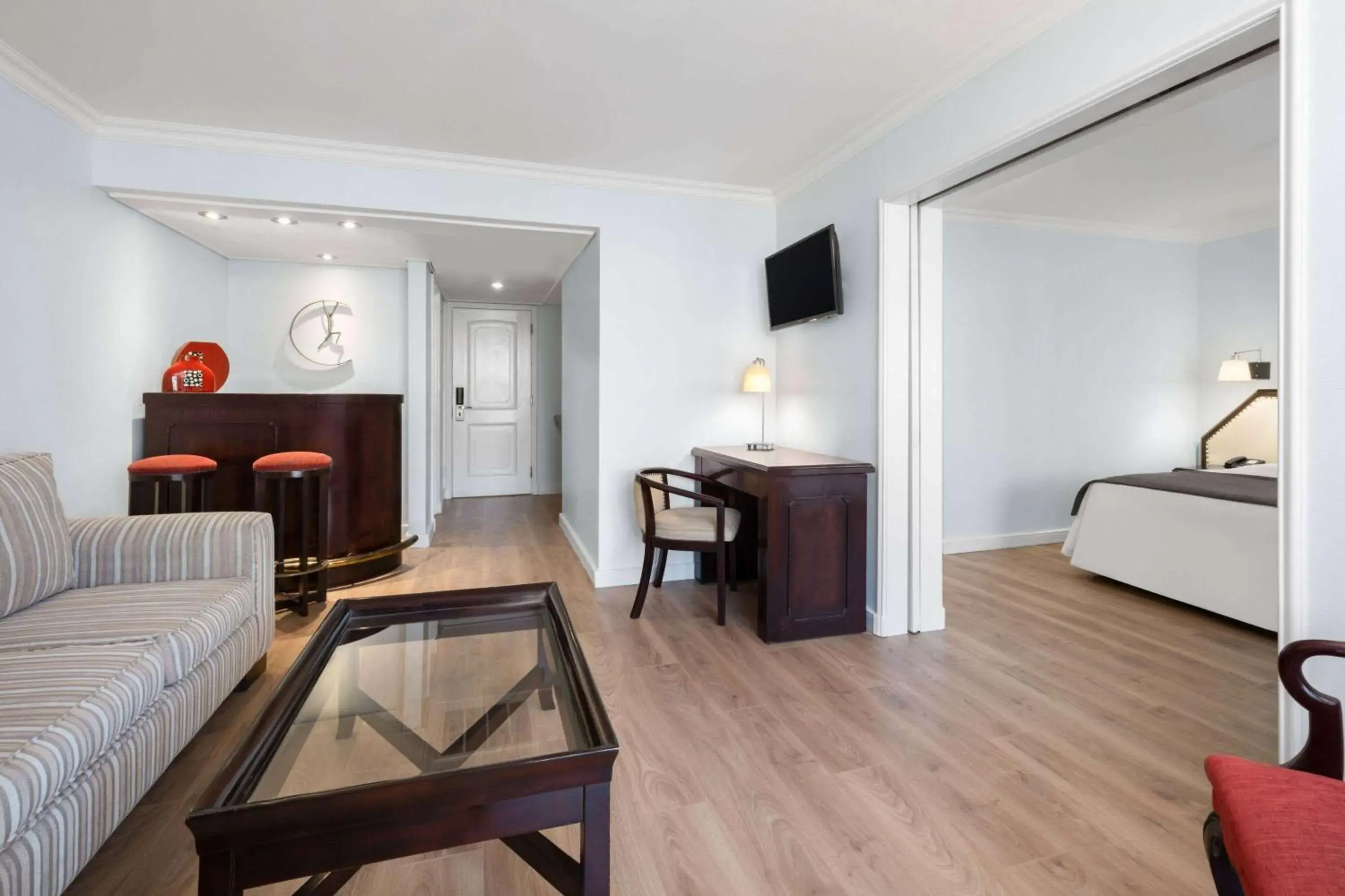 King Suite, Non-Smoking in Wyndham Garden Santiago Kennedy King Suite, Non-Smoking in Wyndham Garden Santiago Kennedy