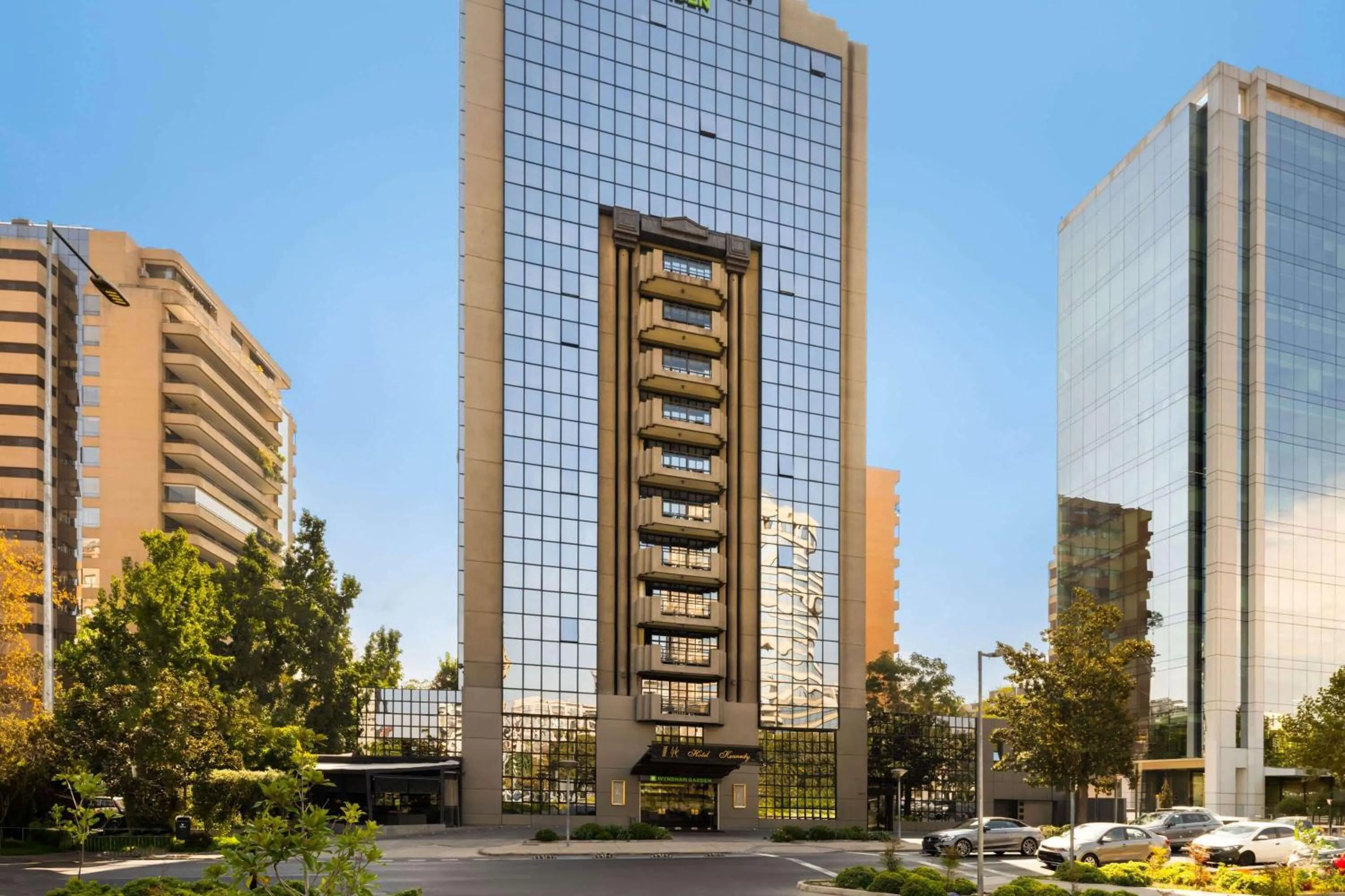 Property building in Wyndham Garden Santiago Kennedy