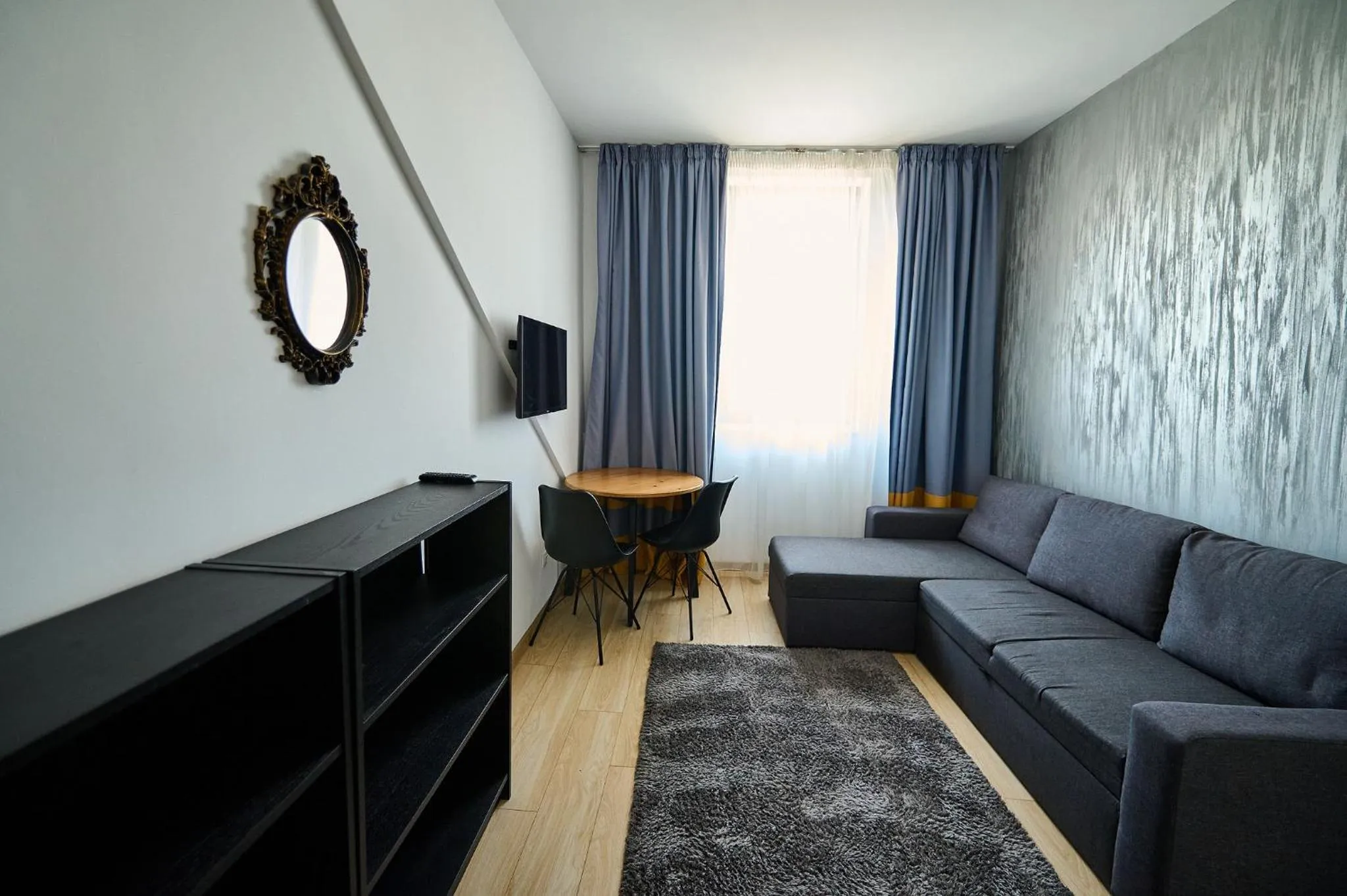 TV and multimedia in Hotel Evianne Boutique