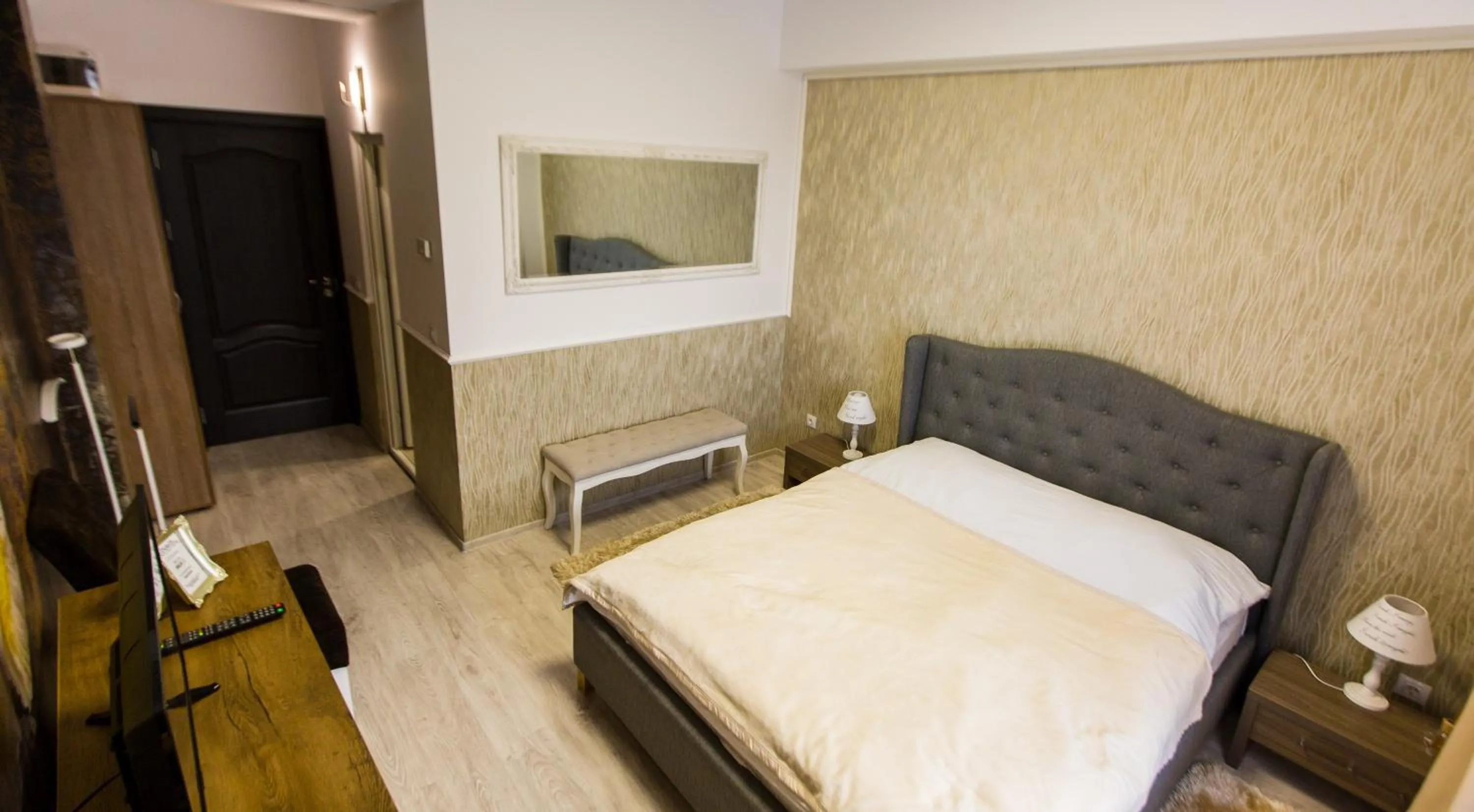 Bed in Hotel Evianne Boutique