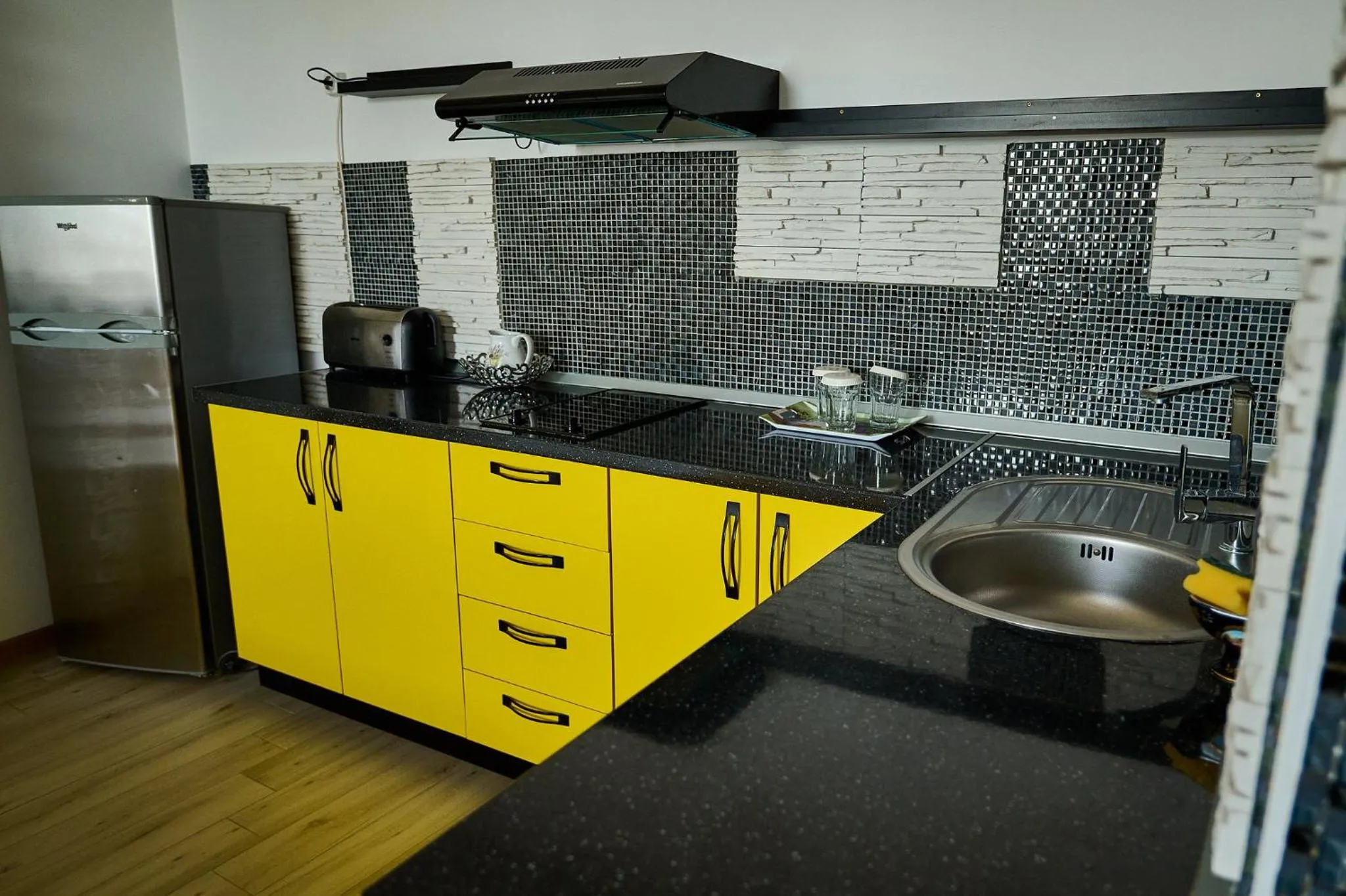 Kitchen or kitchenette in Hotel Evianne Boutique