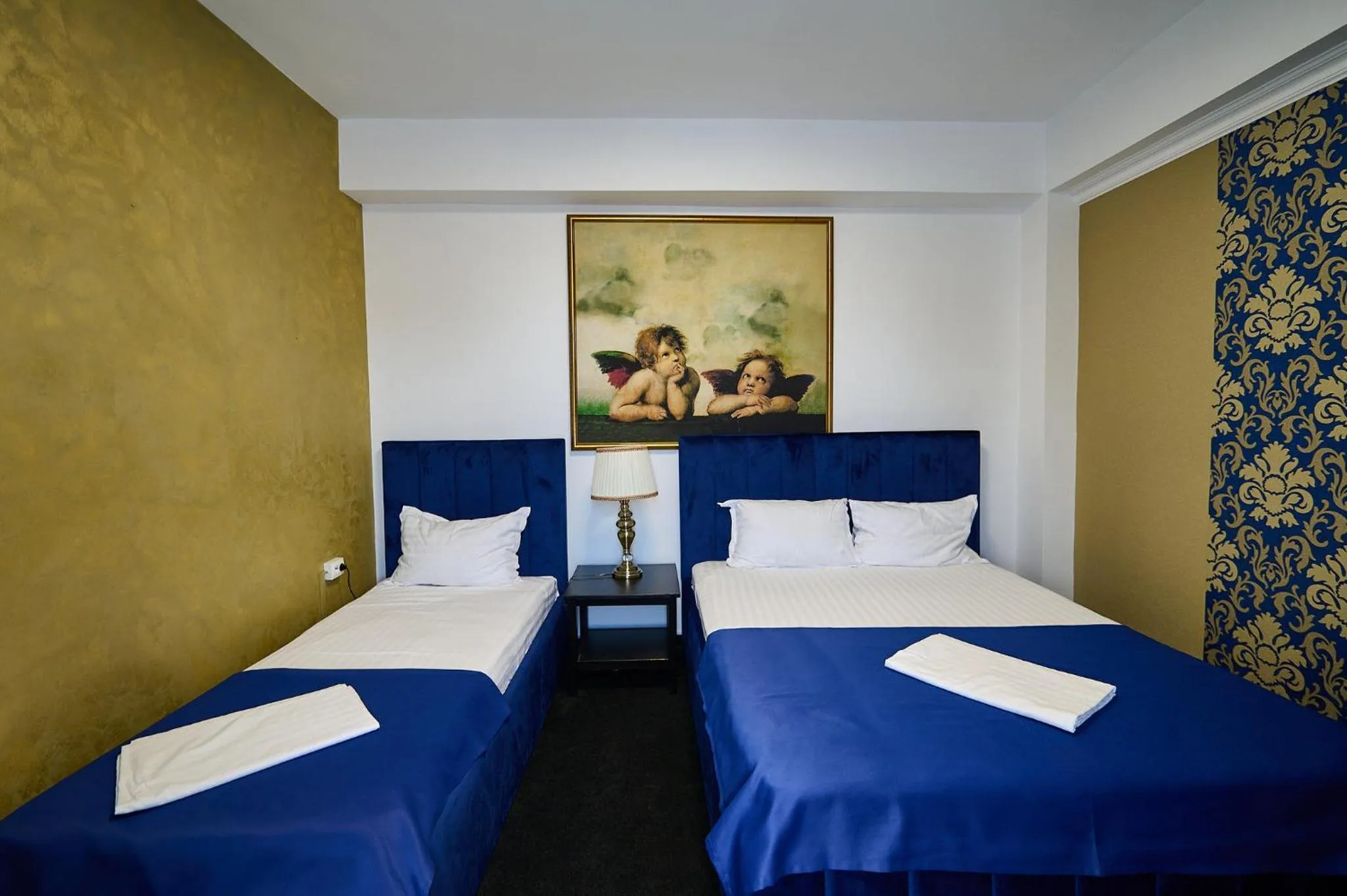 Bed in Hotel Evianne Boutique