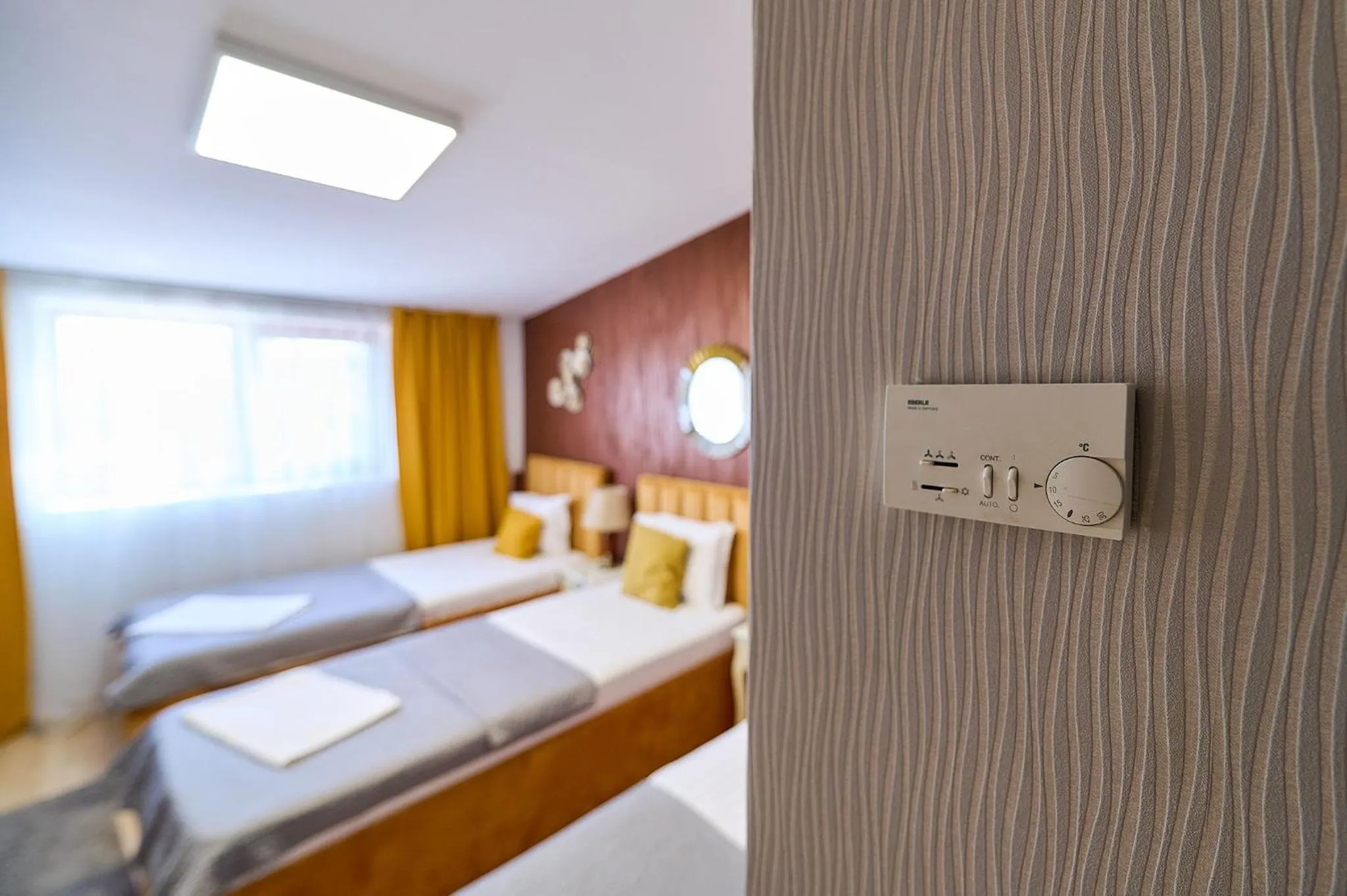 Photo of the whole room, Bed in Hotel Evianne Boutique