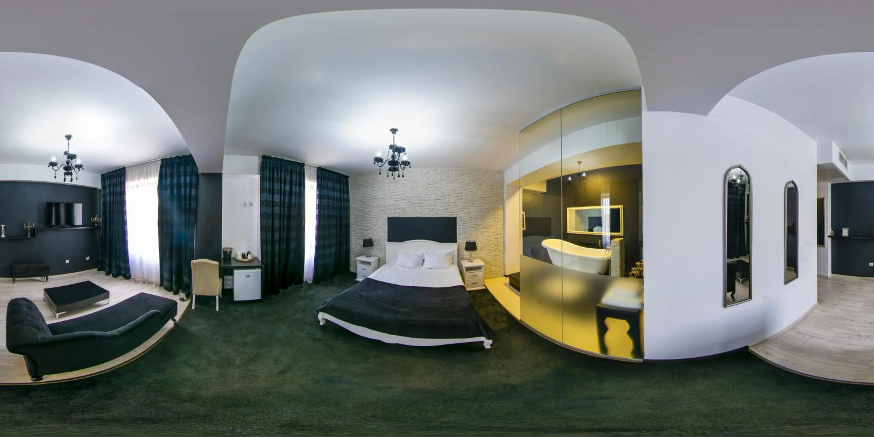Photo of the whole room, Bed in Hotel Evianne Boutique