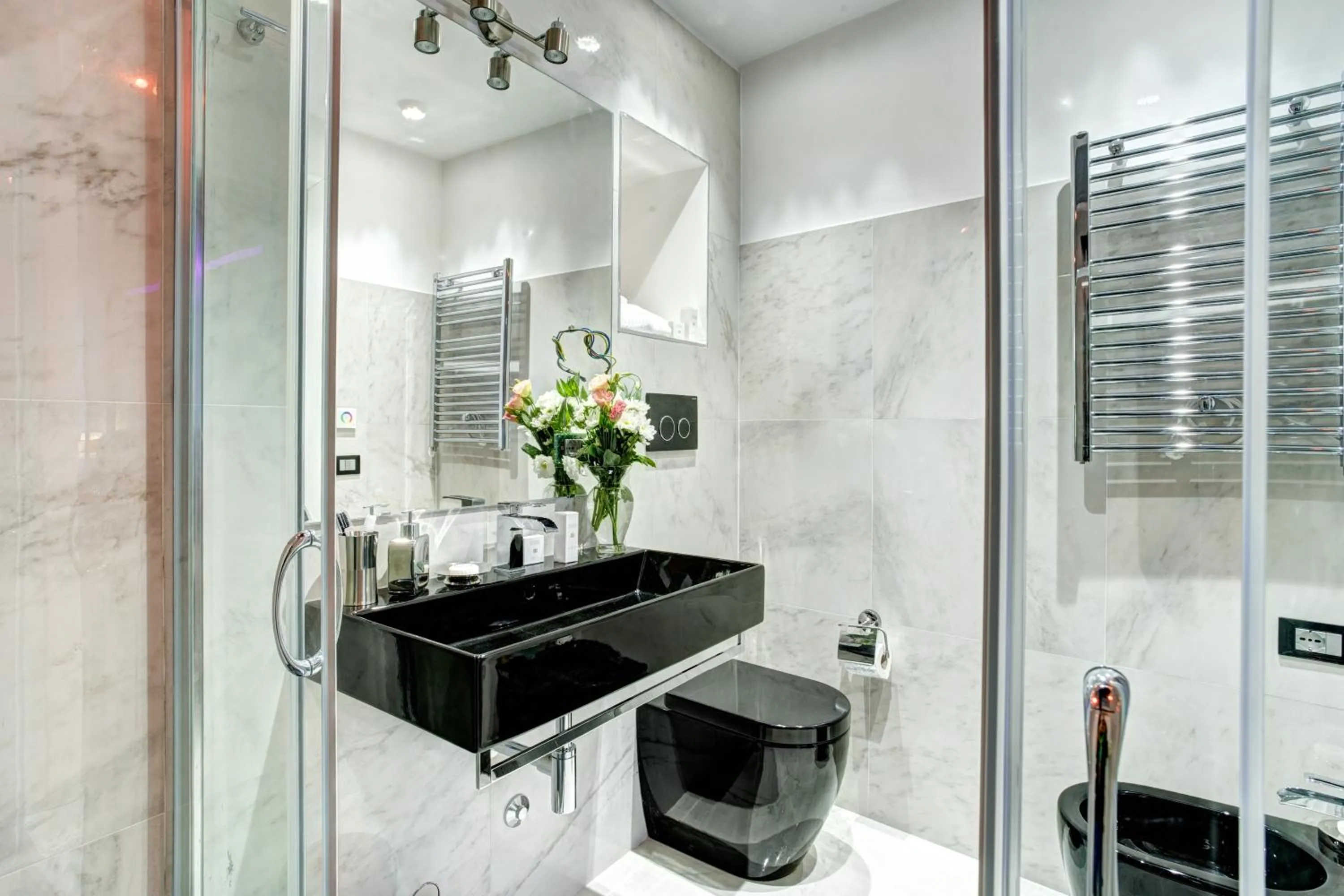 Bathroom in Hub Pantheon