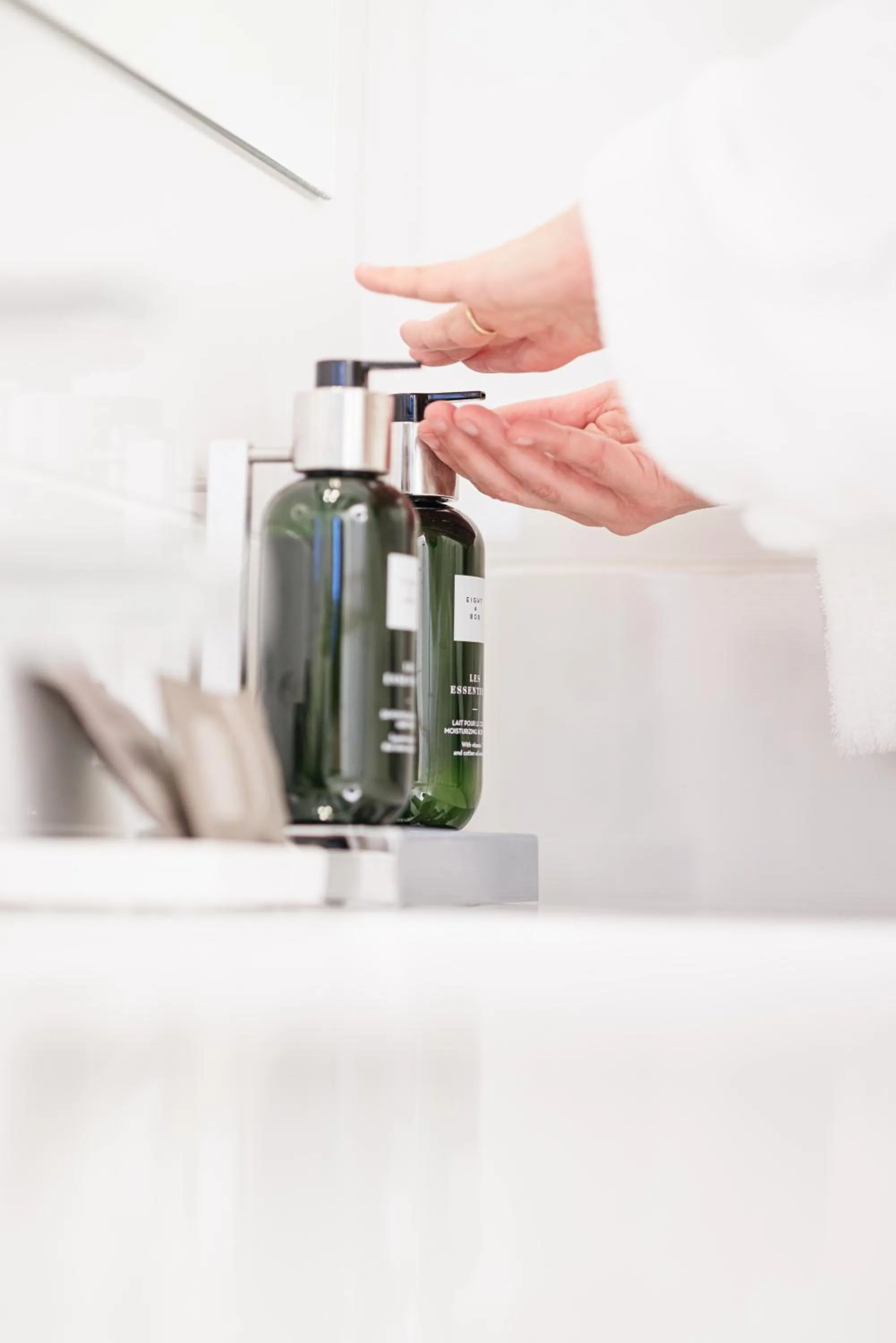 Bathroom in Iriarte Jauregia Hotel