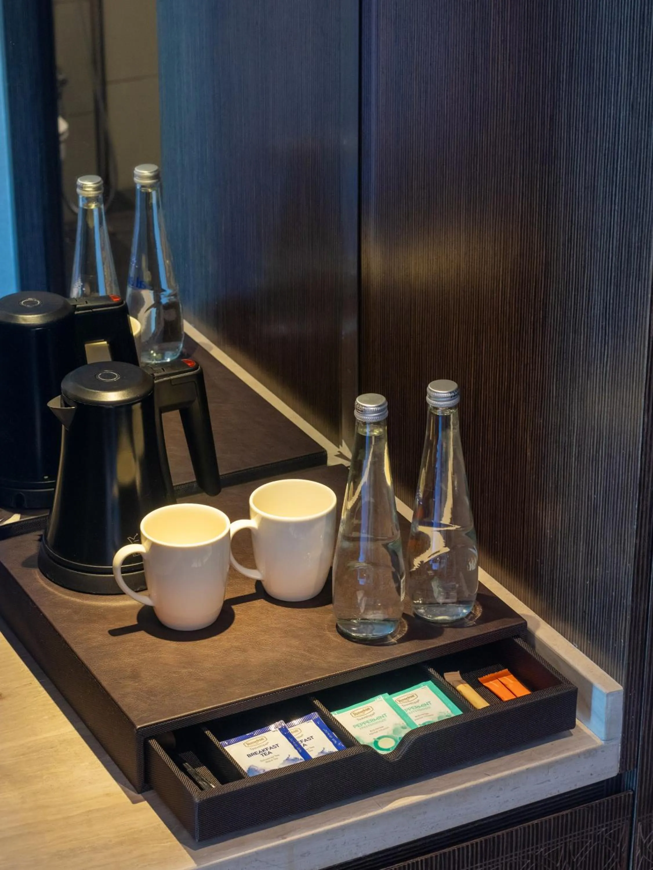 Coffee/tea facilities in Naumi Hotel Dubai