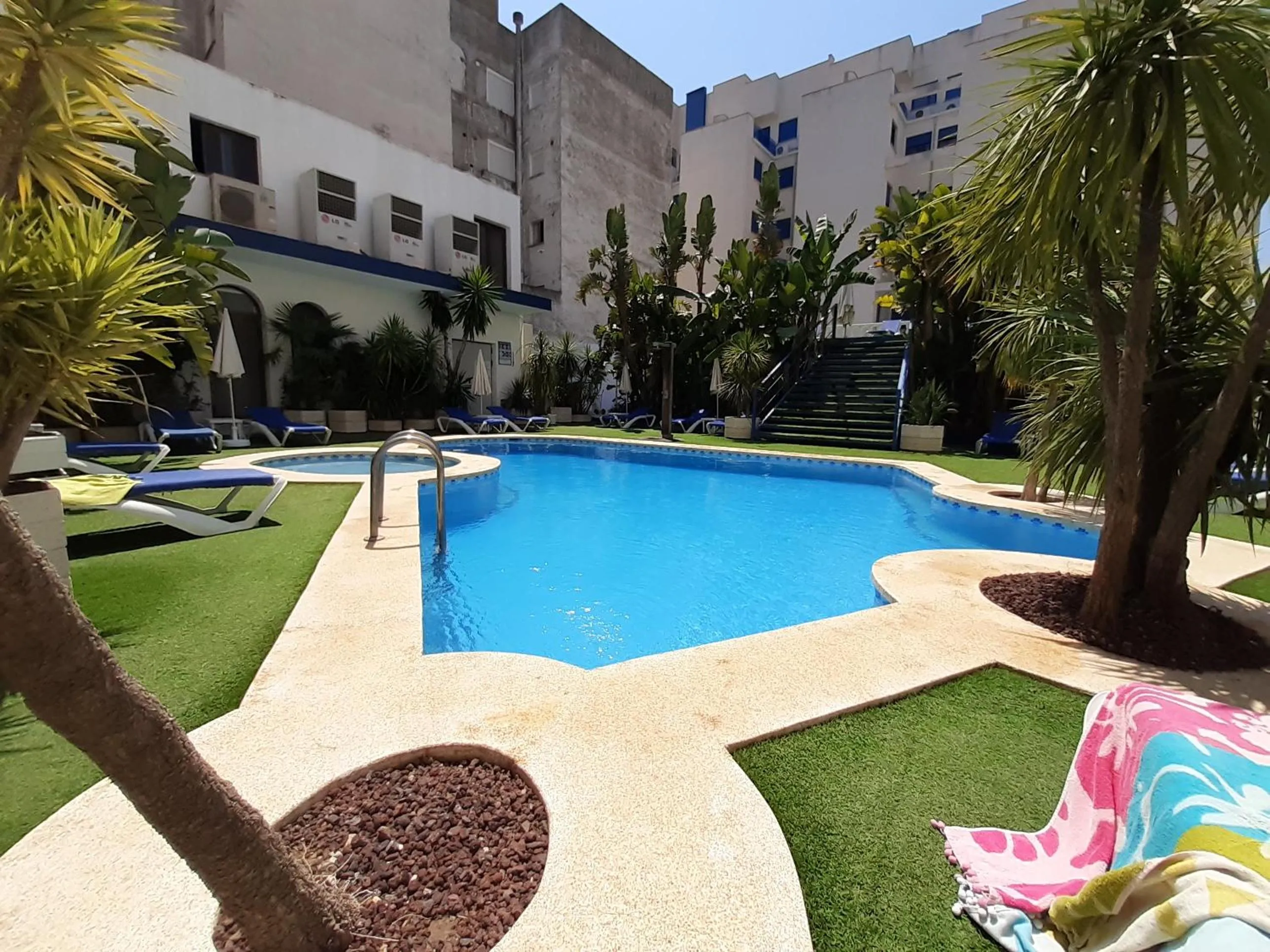 Swimming pool in Hotel Jaime I