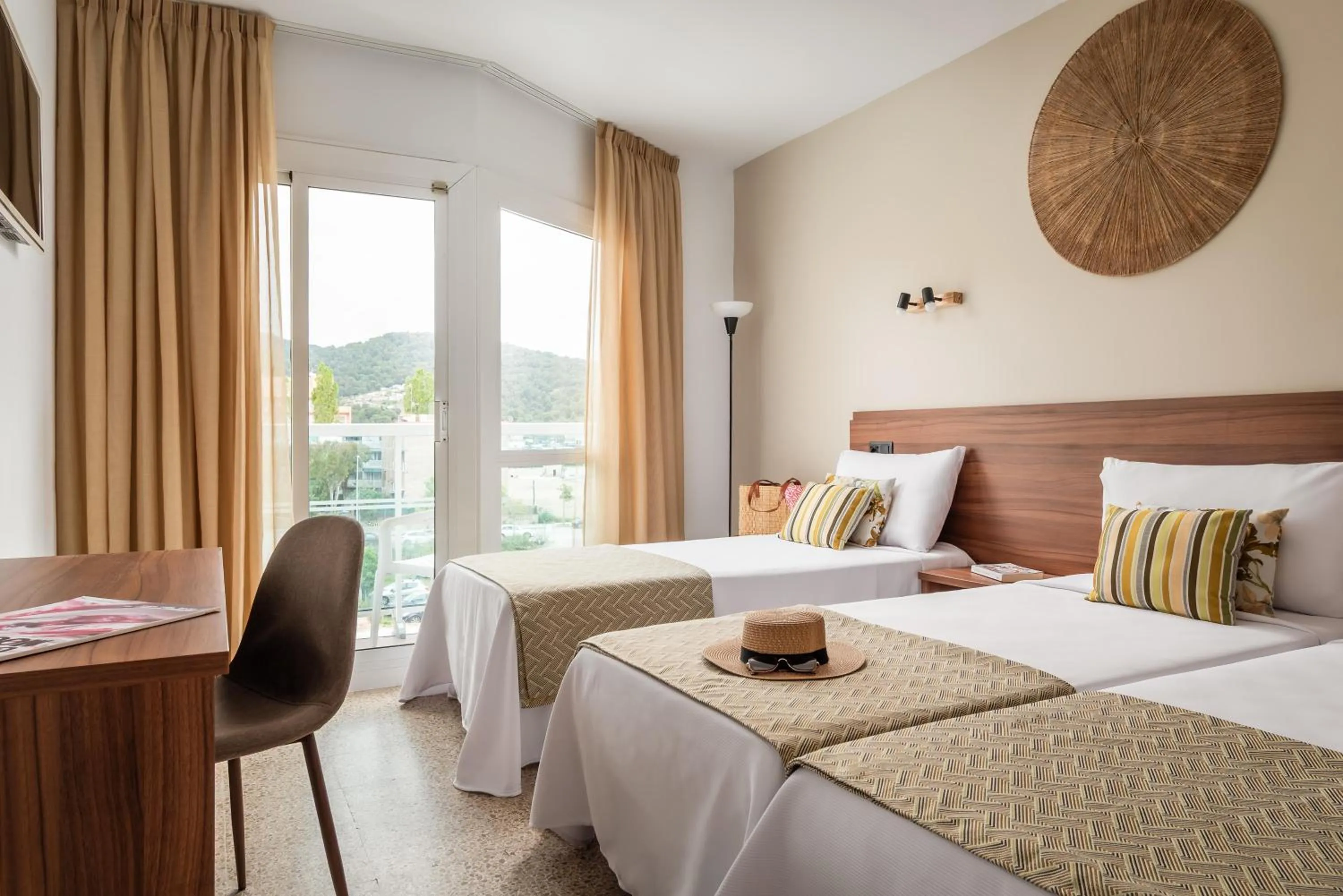 Photo of the whole room, Bed in ALEGRIA Cartago Nova