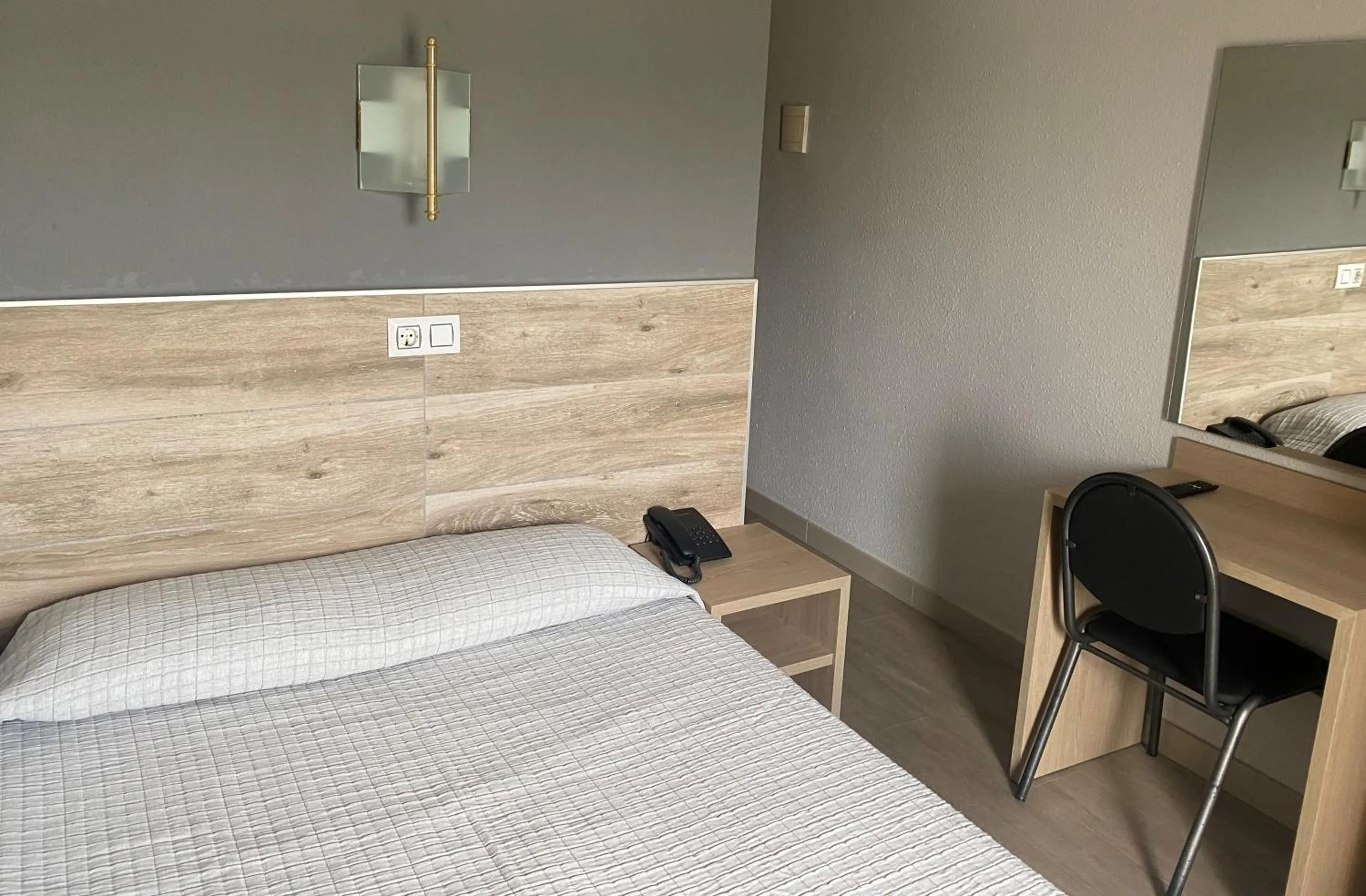 Bedroom, Bed in Hotel Reymar