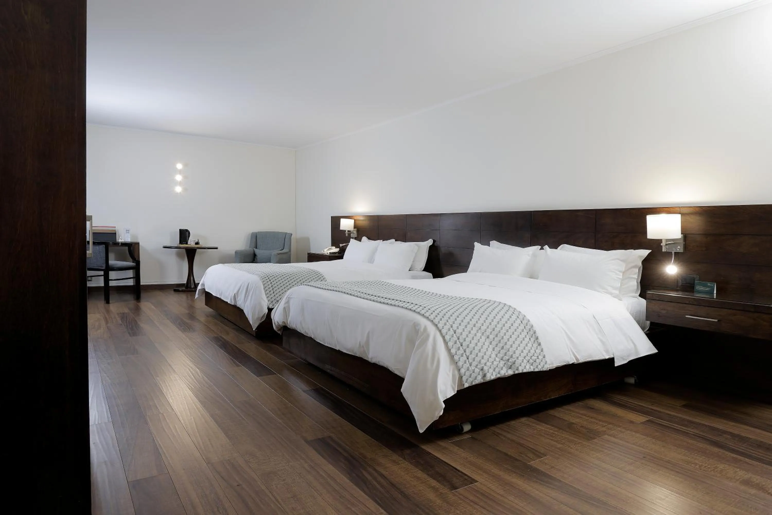 Bed in MR Hotel Providencia (ex Hotel Neruda)