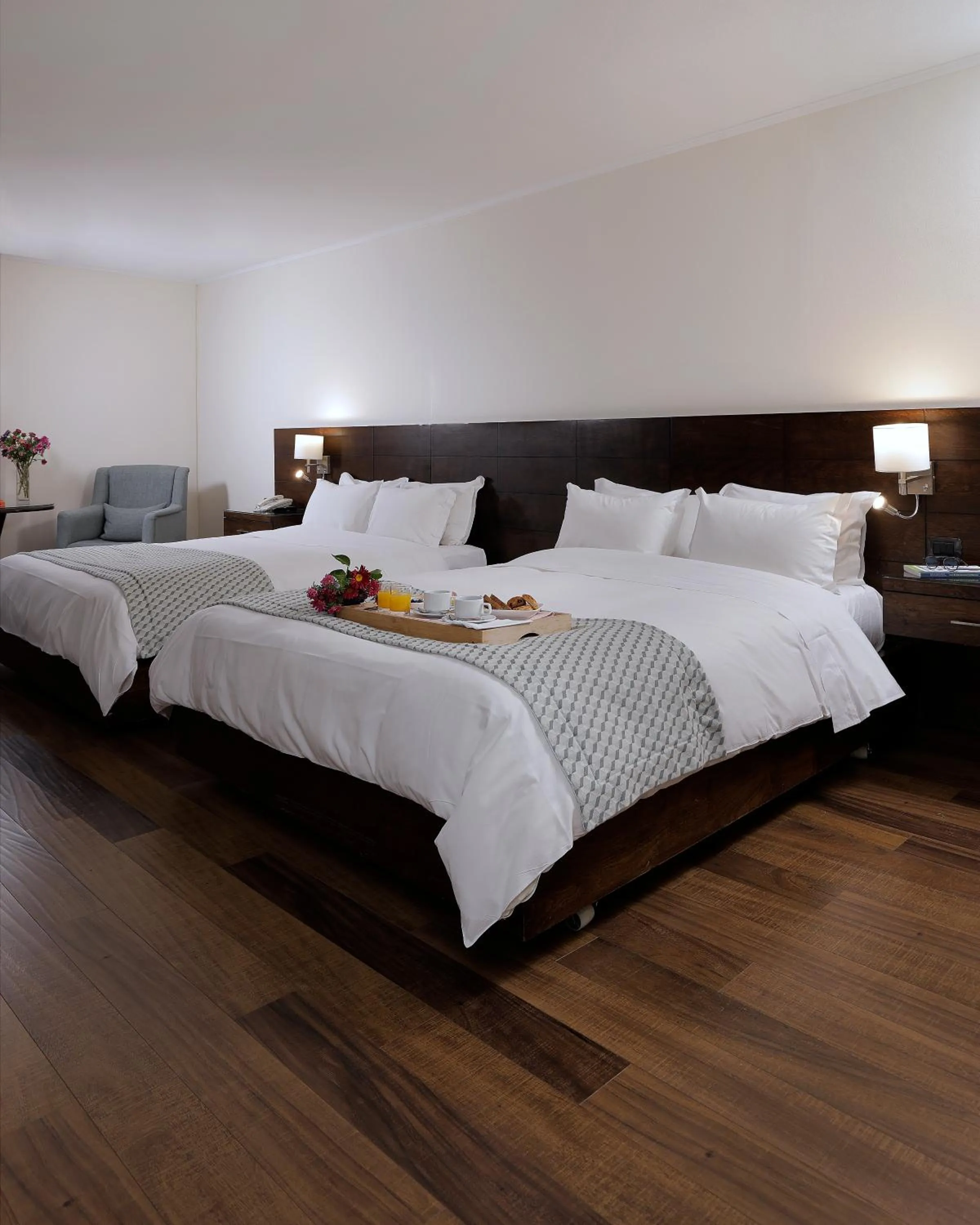 Bed in MR Hotel Providencia (ex Hotel Neruda)