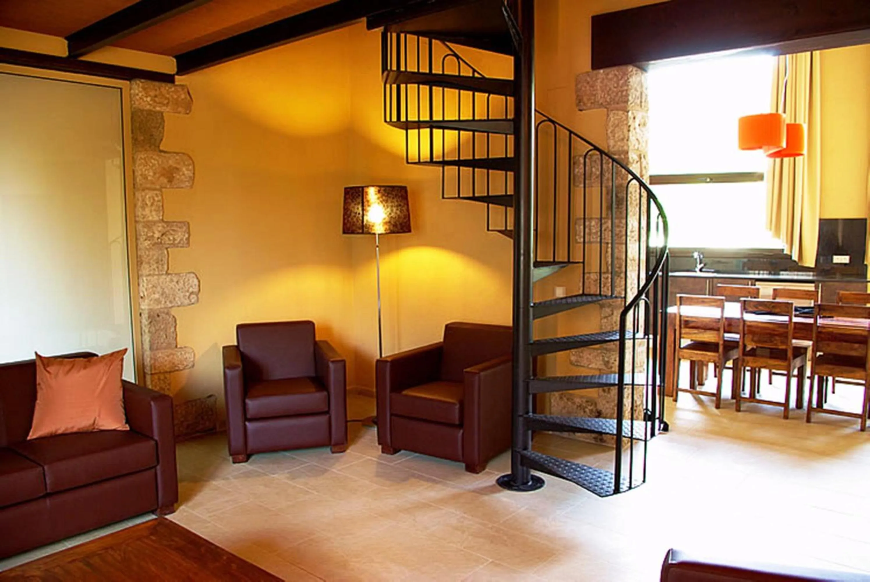 Day in L'Arcada de Fares