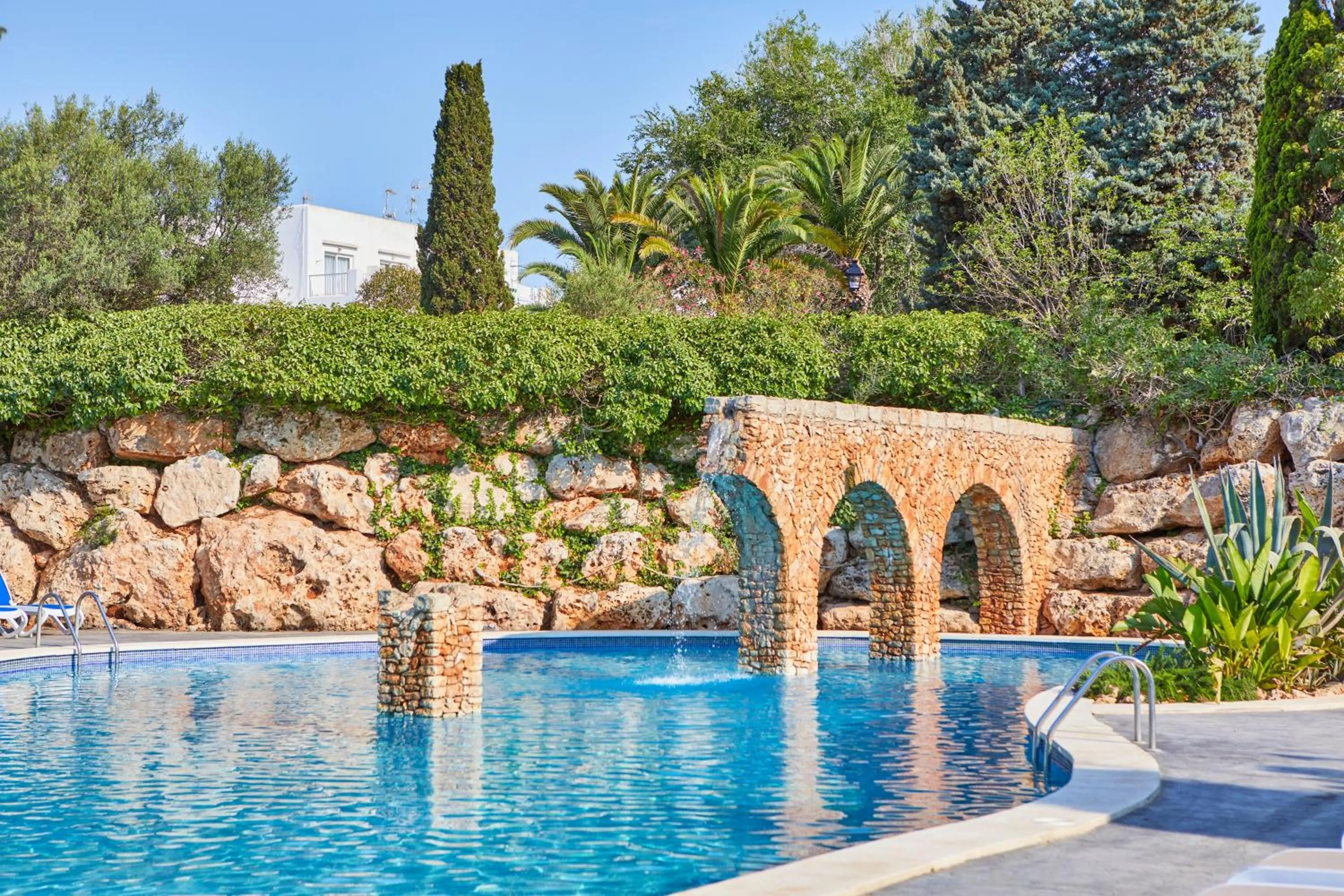 Swimming pool in OLA Apartamentos Cala d'Or