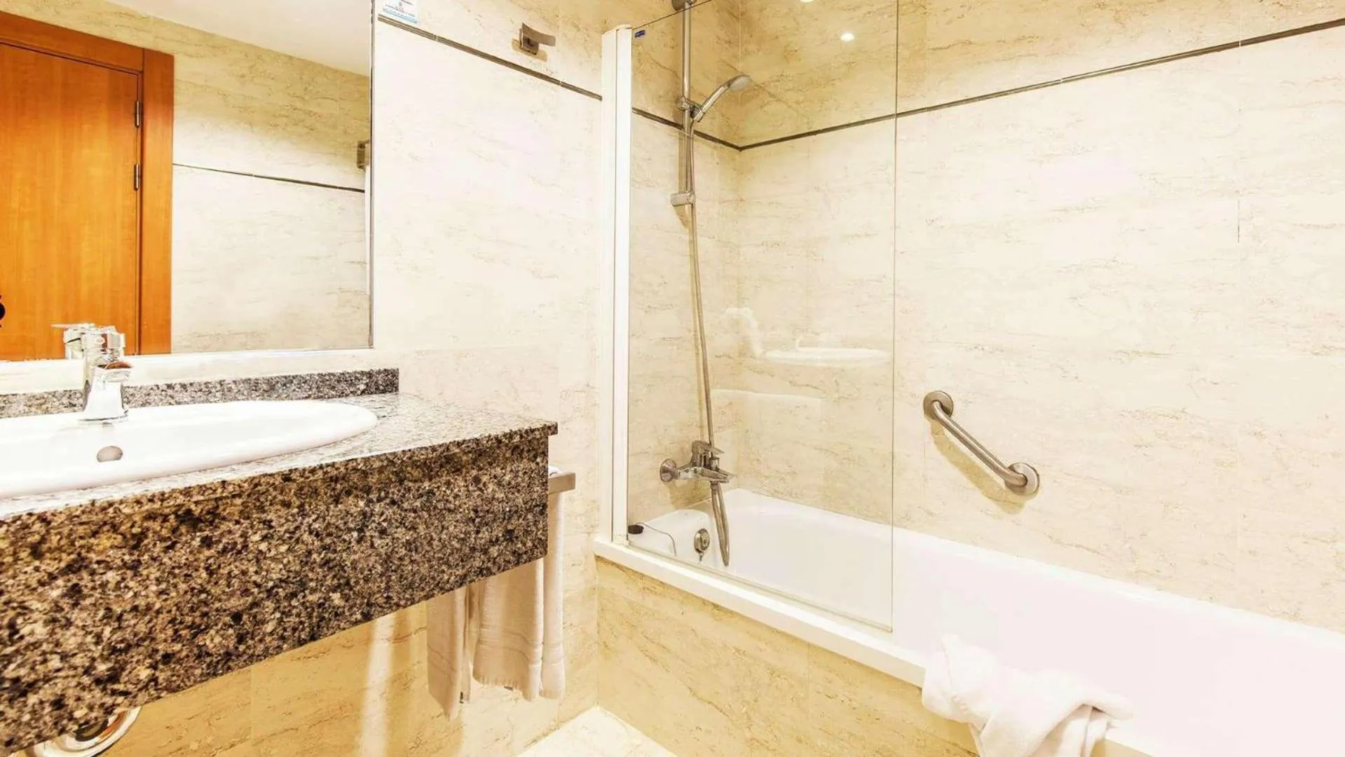 Bathroom in BLUESEA Es Bolero