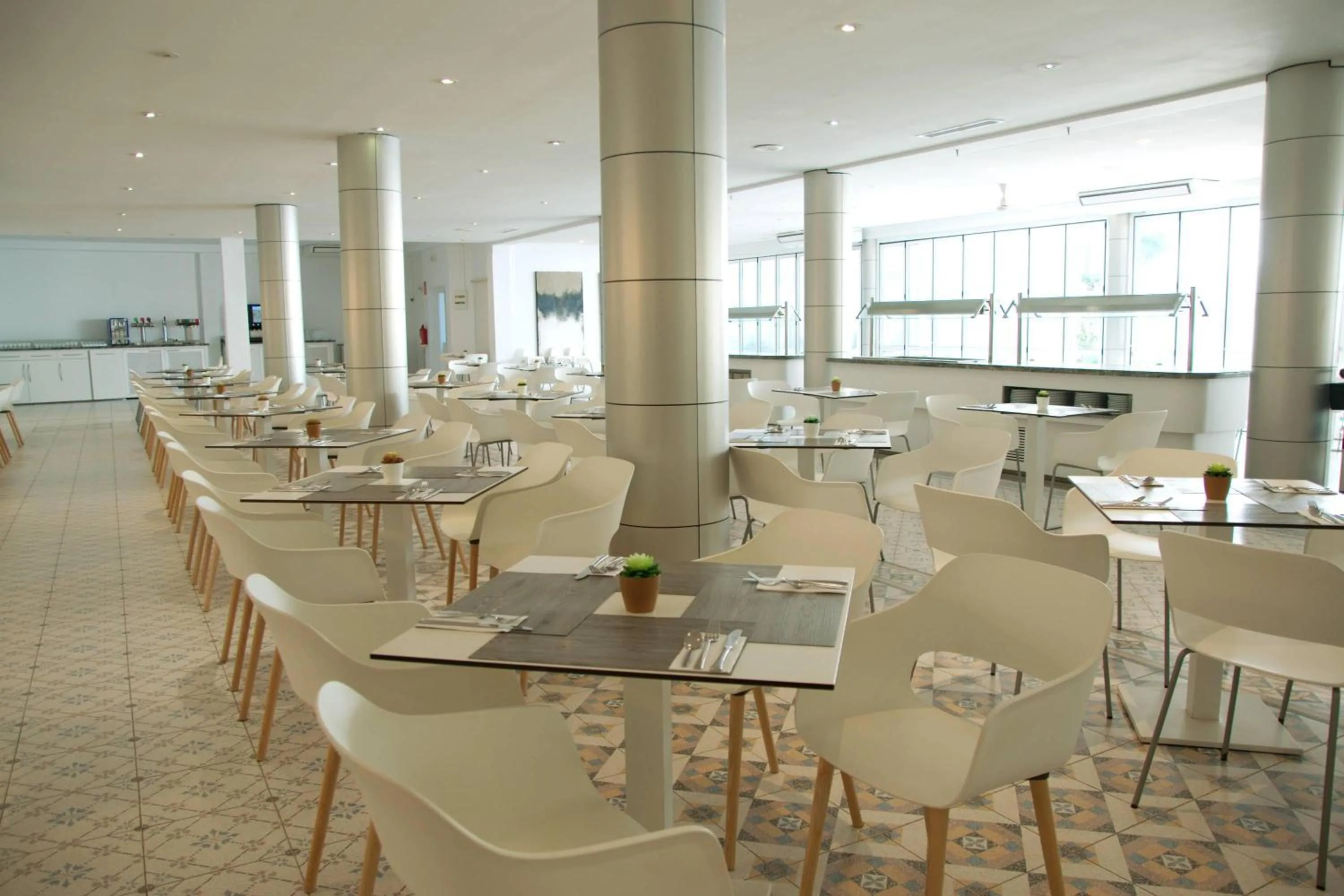 Restaurant/places to eat in BLUESEA Es Bolero