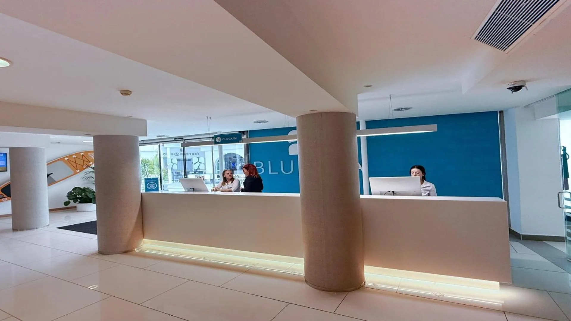 Lobby or reception in BLUESEA Es Bolero