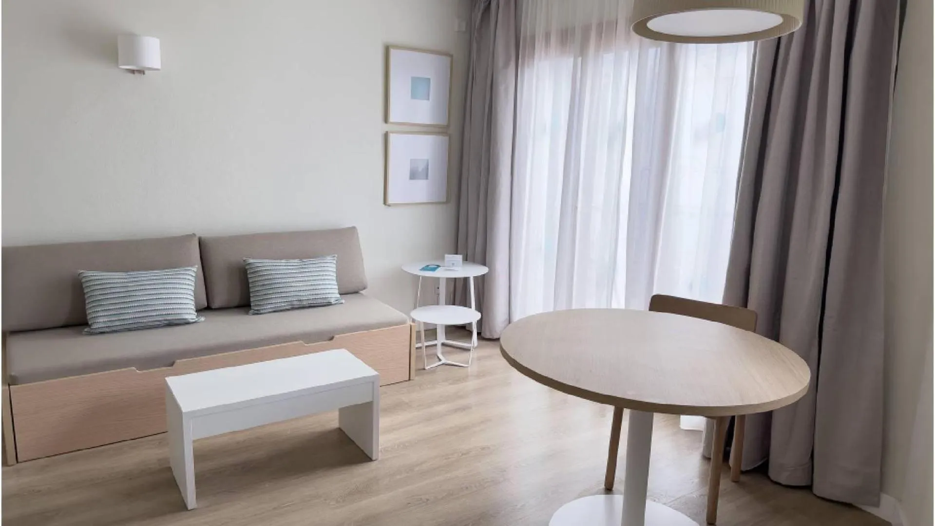 Photo of the whole room in BLUESEA Es Bolero