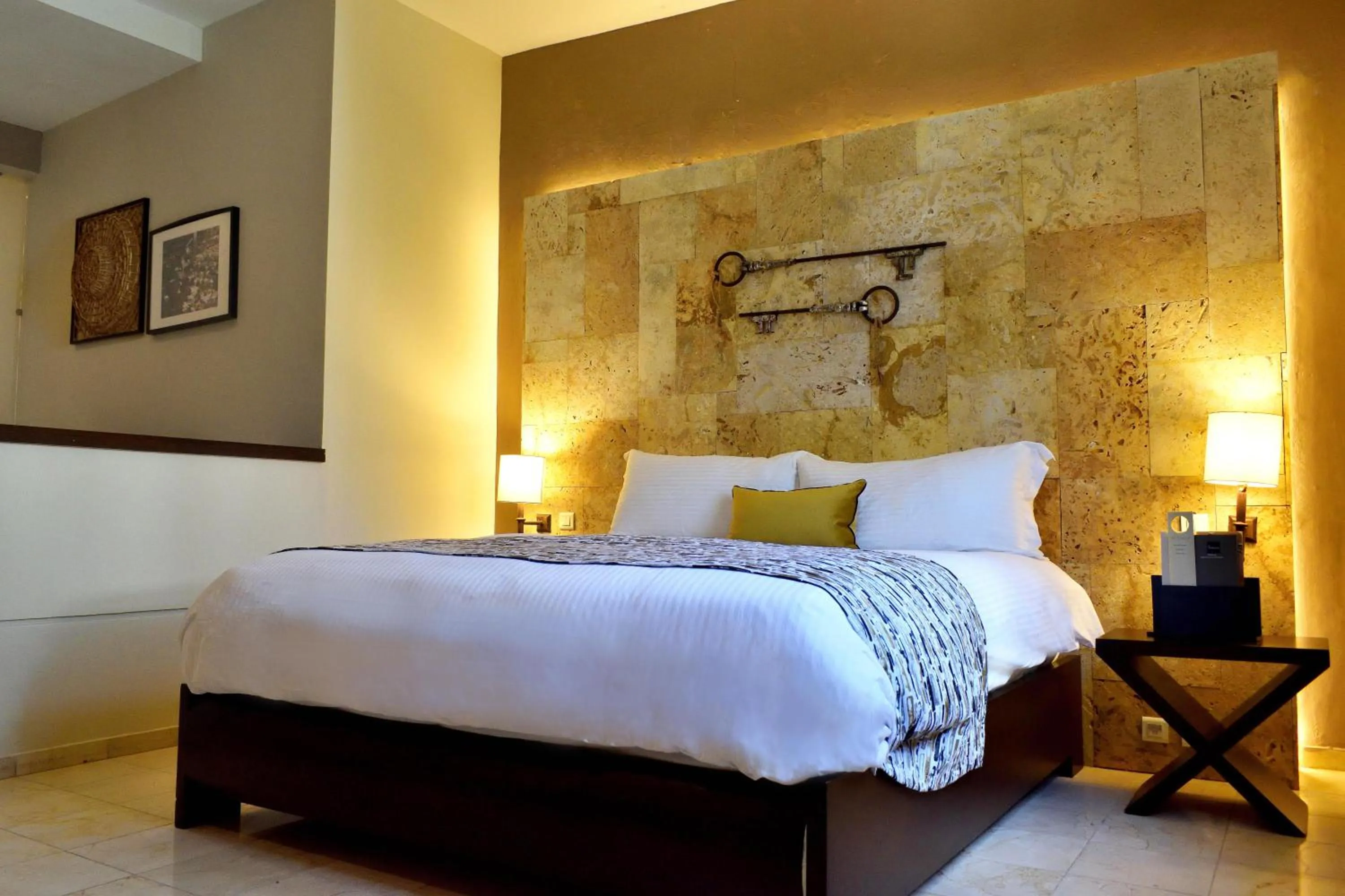 Photo of the whole room, Bed in Hodelpa Nicolás de Ovando