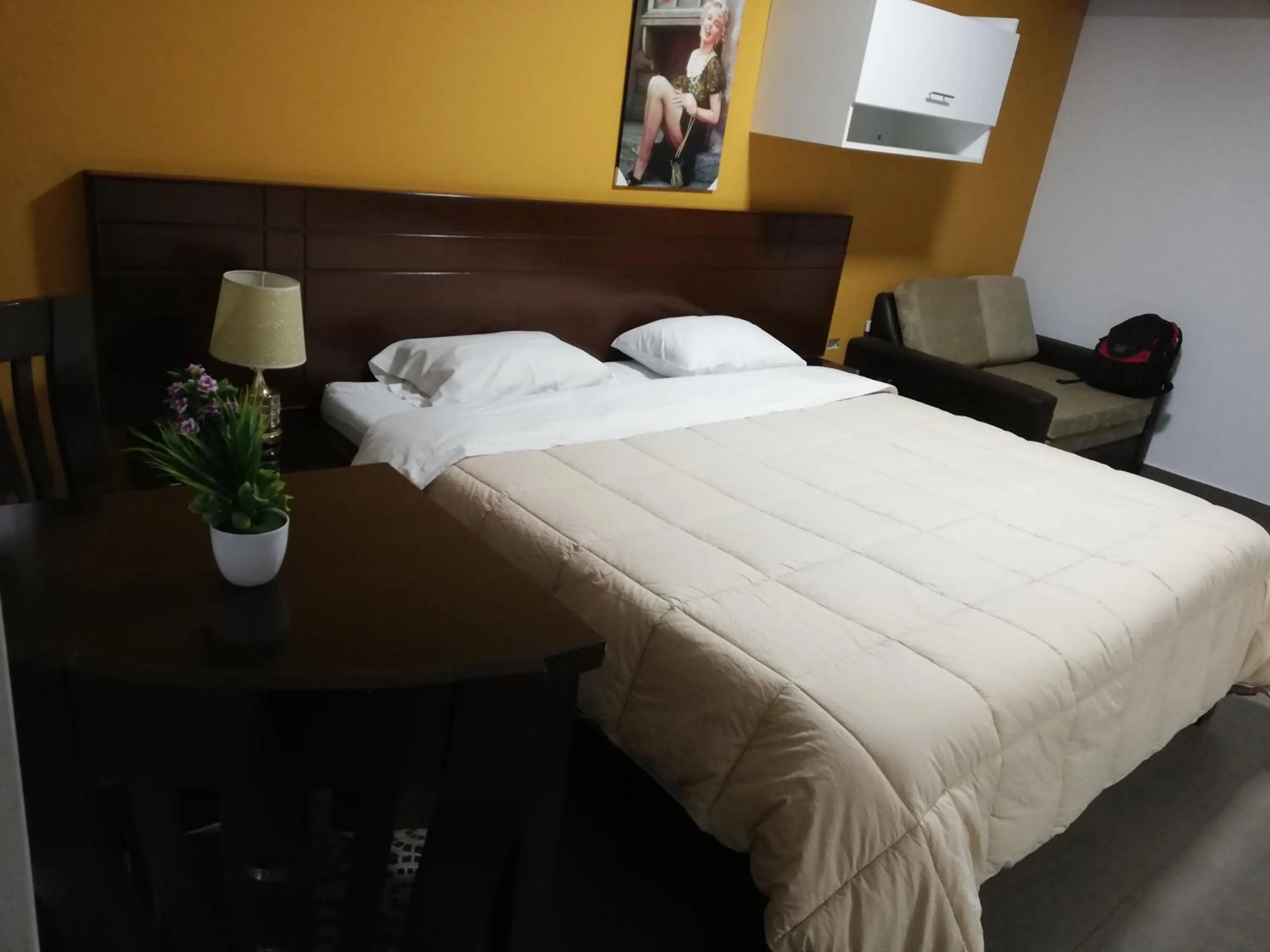 Photo of the whole room in Hotel Santa Maria