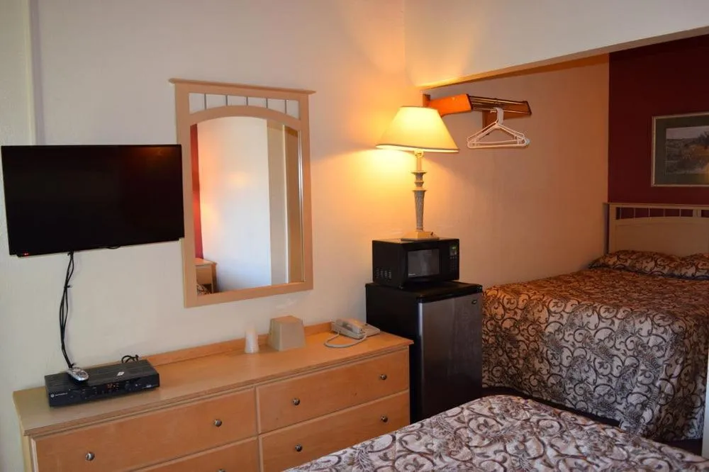 Bed in San Carlos Inn