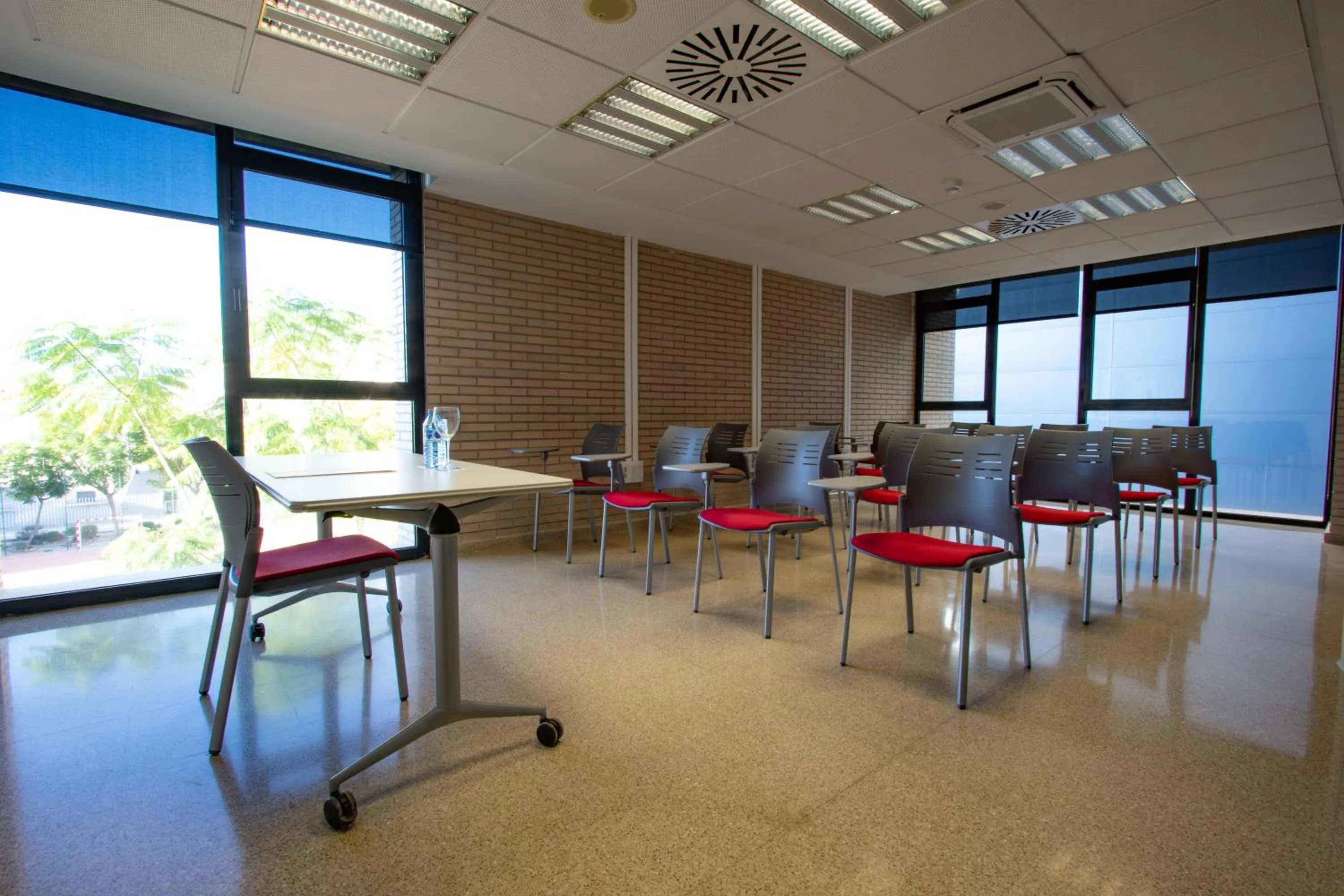 Business facilities in Villa Alojamiento y Congresos - Villa Universitaria