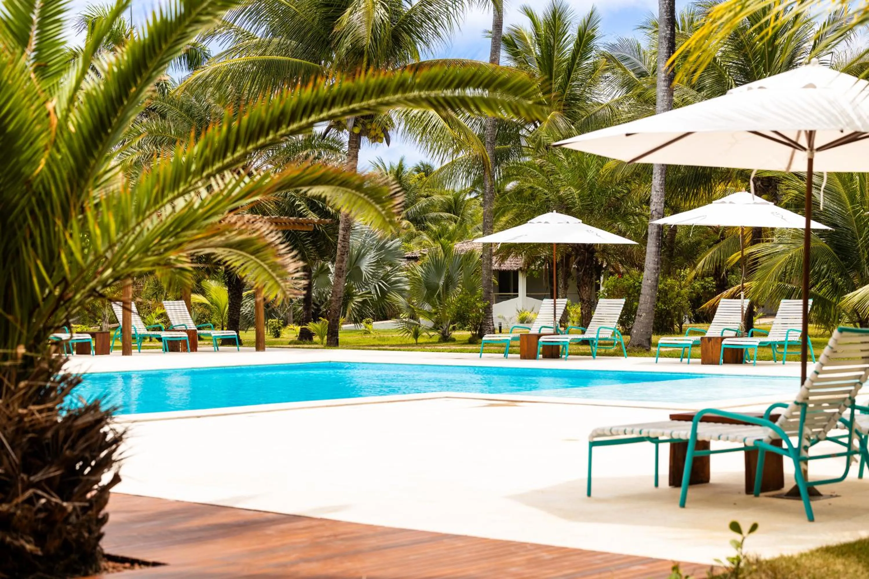 Swimming pool in Pousada Aldeia Beijupirá
