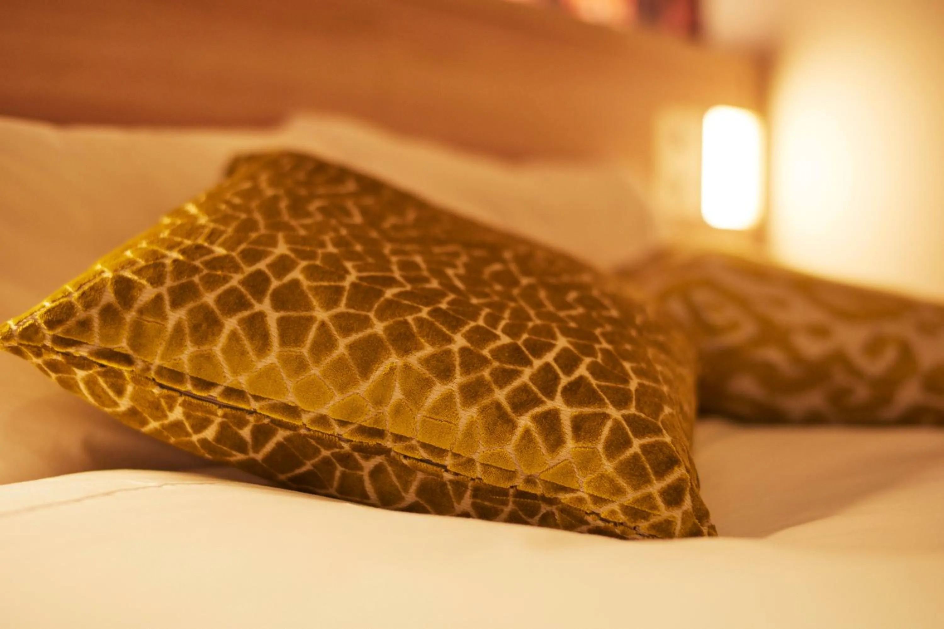 Decorative detail, Bed in Hotel JAL City Haneda Tokyo West Wing