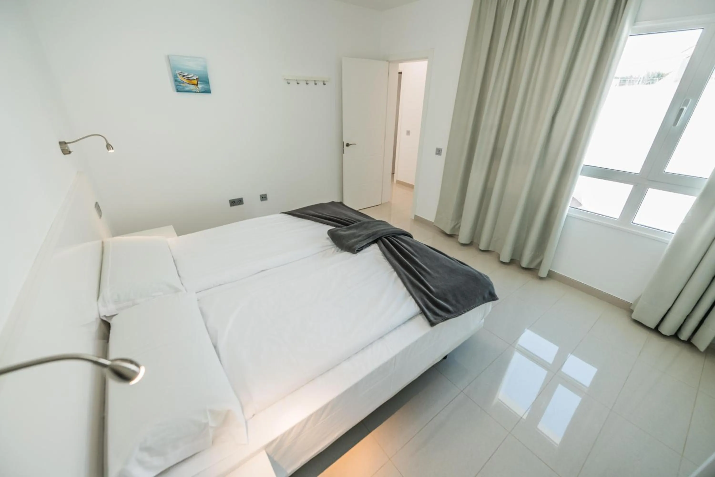 Photo of the whole room, Bed in Bahia Calma Beach