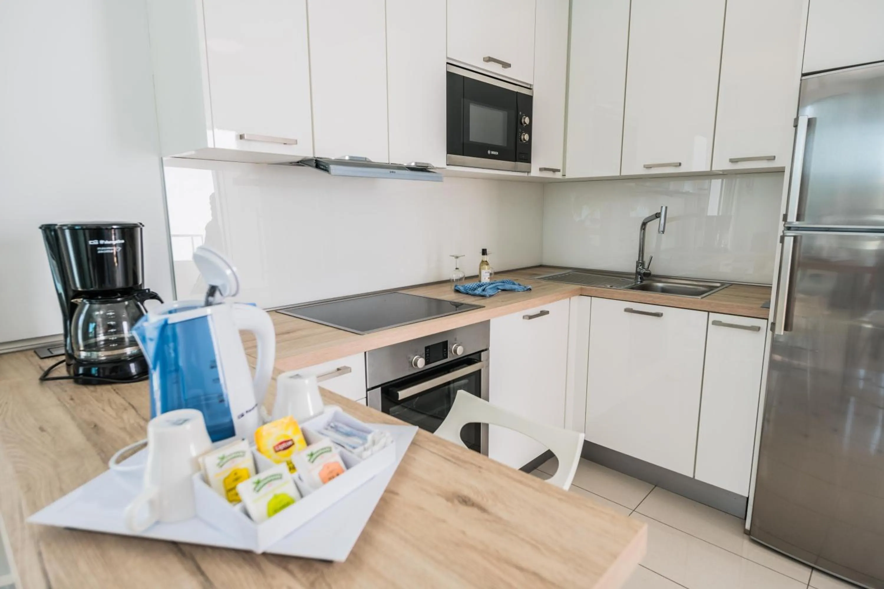 Photo of the whole room in Bahia Calma Beach