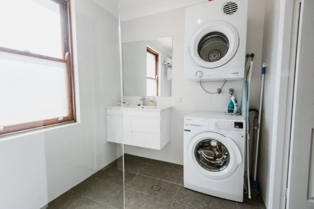 Bathroom in City Sider Motor Inn