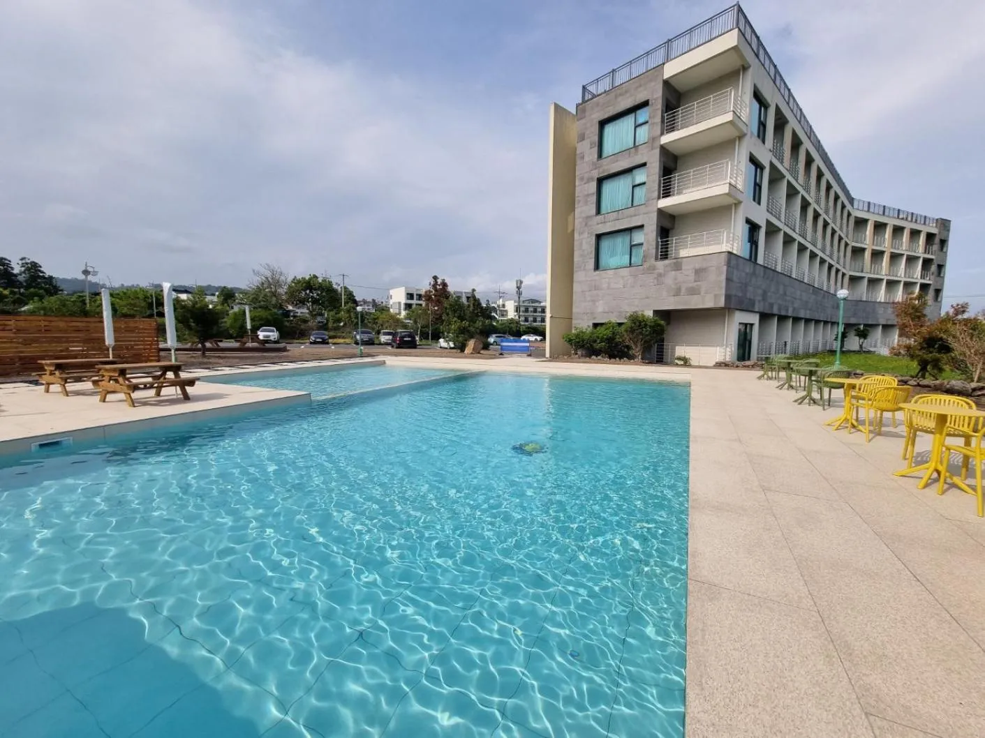 Pool view in Grand Mer Hotel Seogwipo Ocean