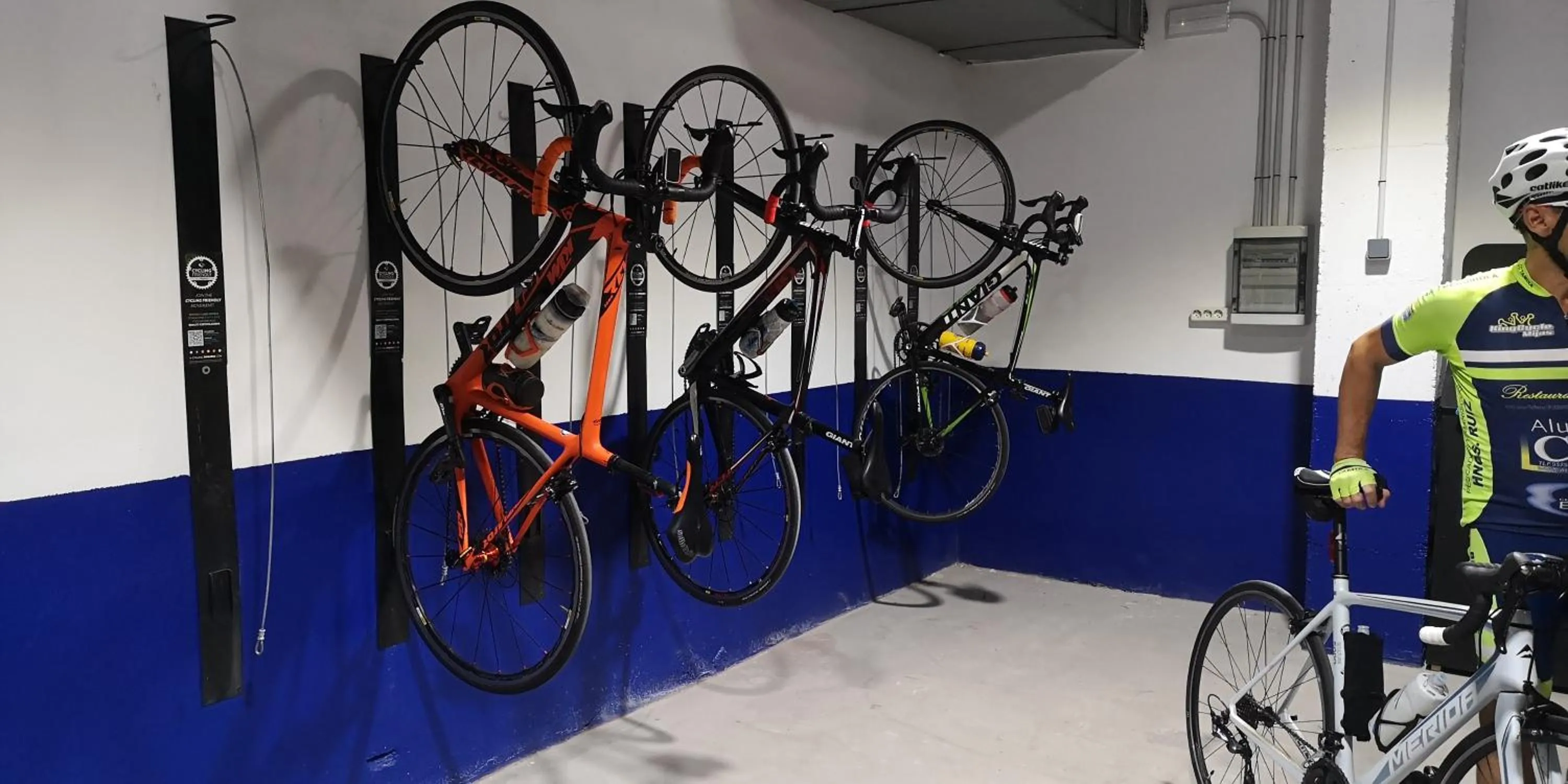 Cycling in Hotel Yaramar - Adults Recommended