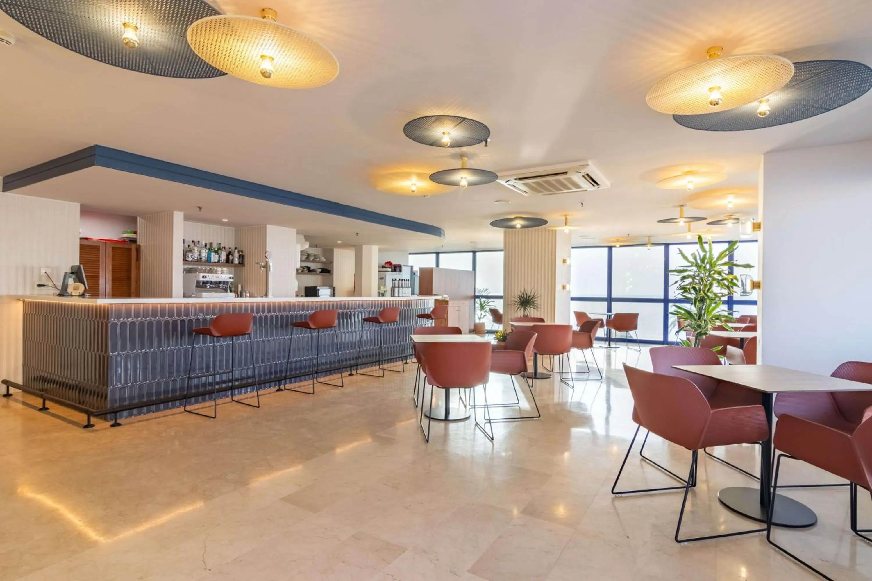 Restaurant/places to eat in Hotel Yaramar - Adults Recommended