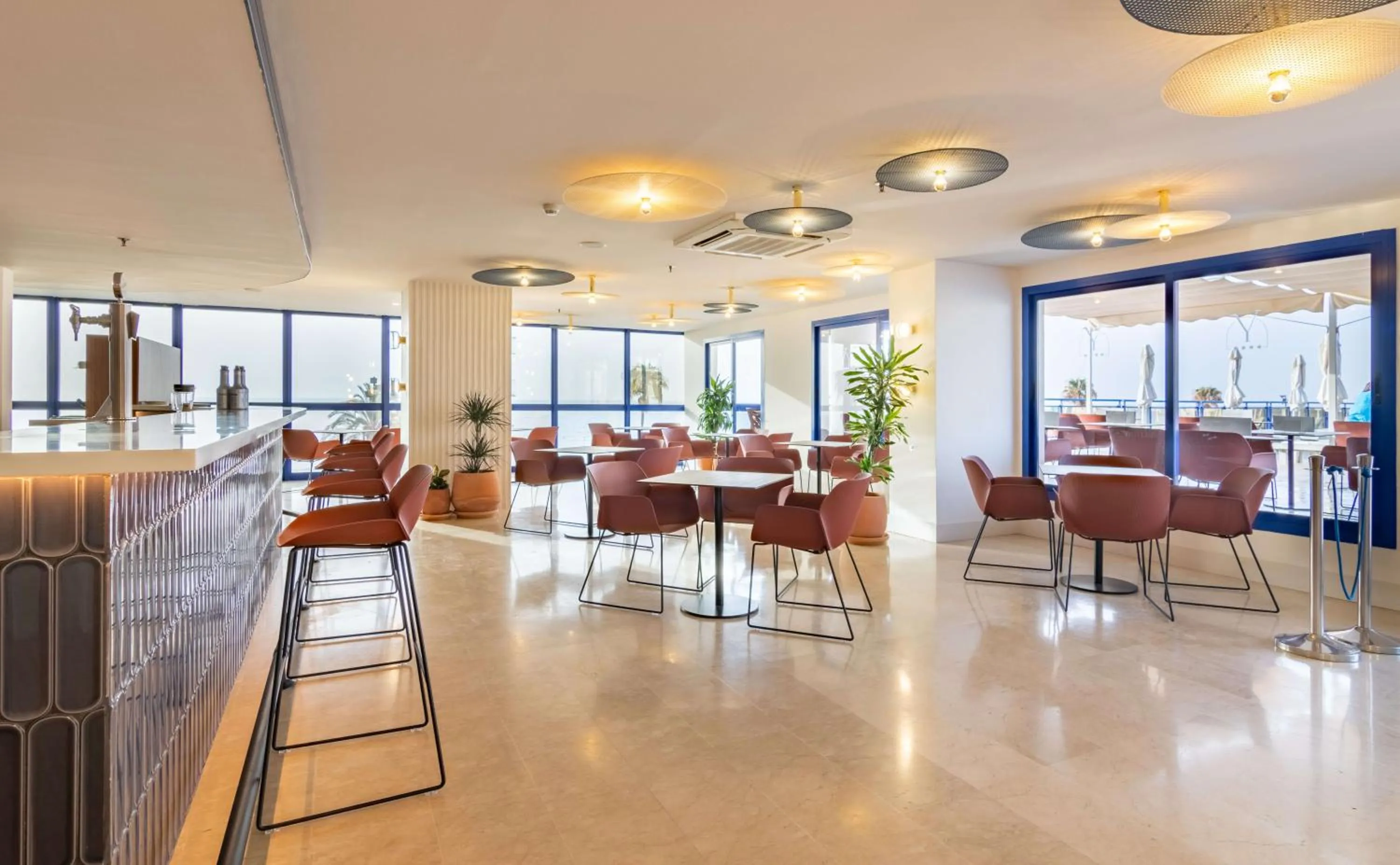 Restaurant/places to eat in Hotel Yaramar - Adults Recommended