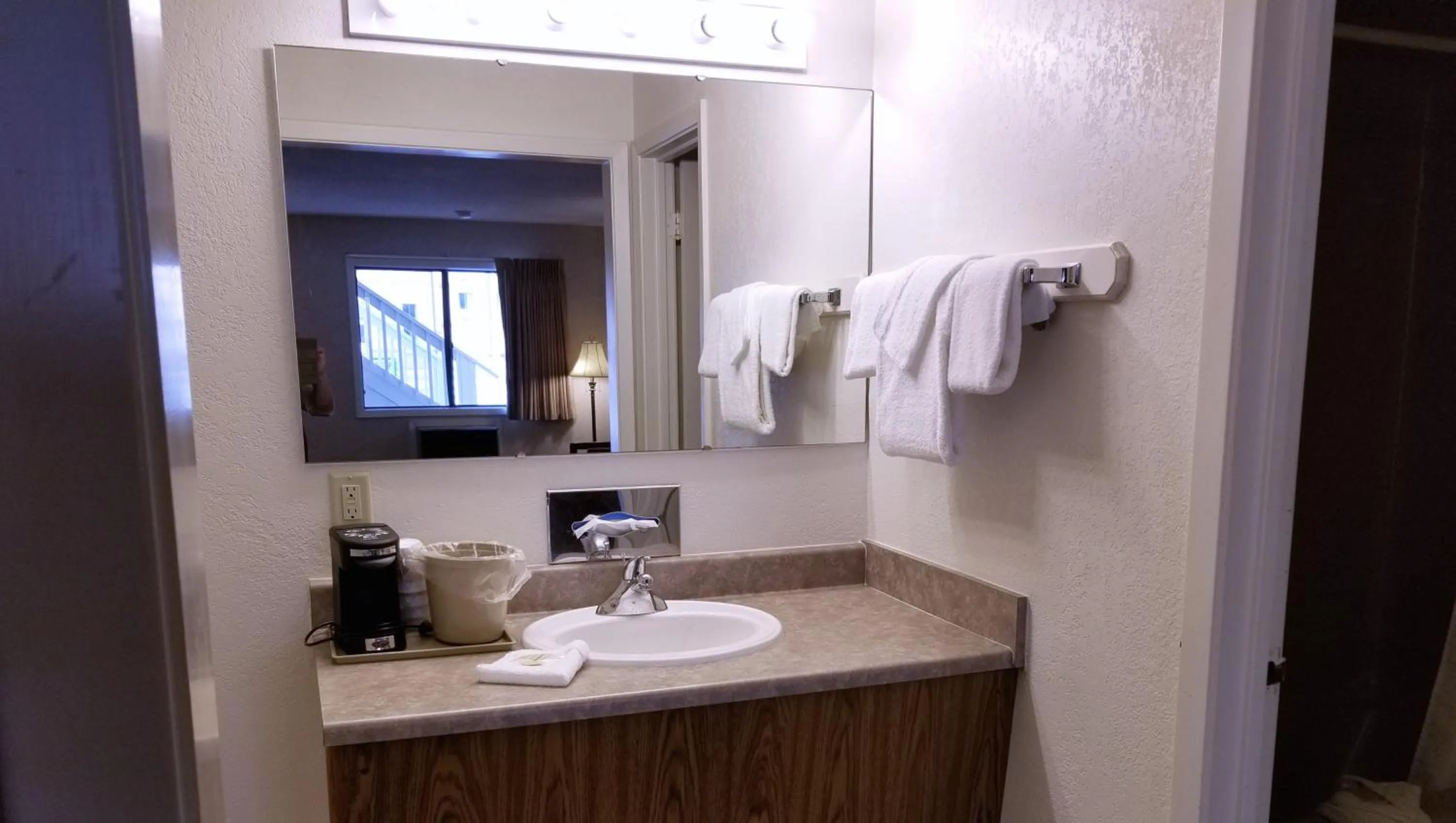 Bathroom in Keystone Boardwalk Inn and Suites