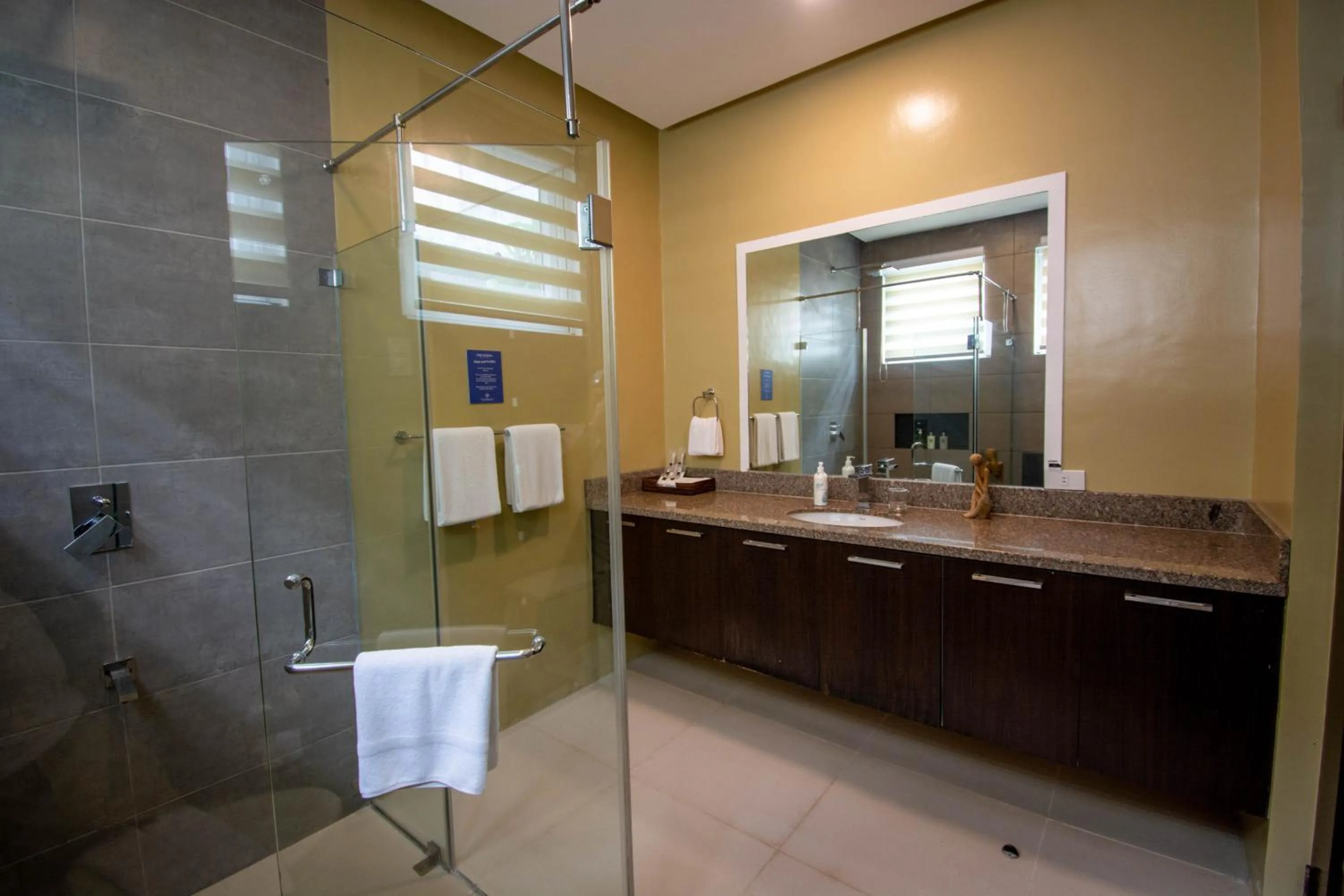 Bathroom in One Hagdan Villas