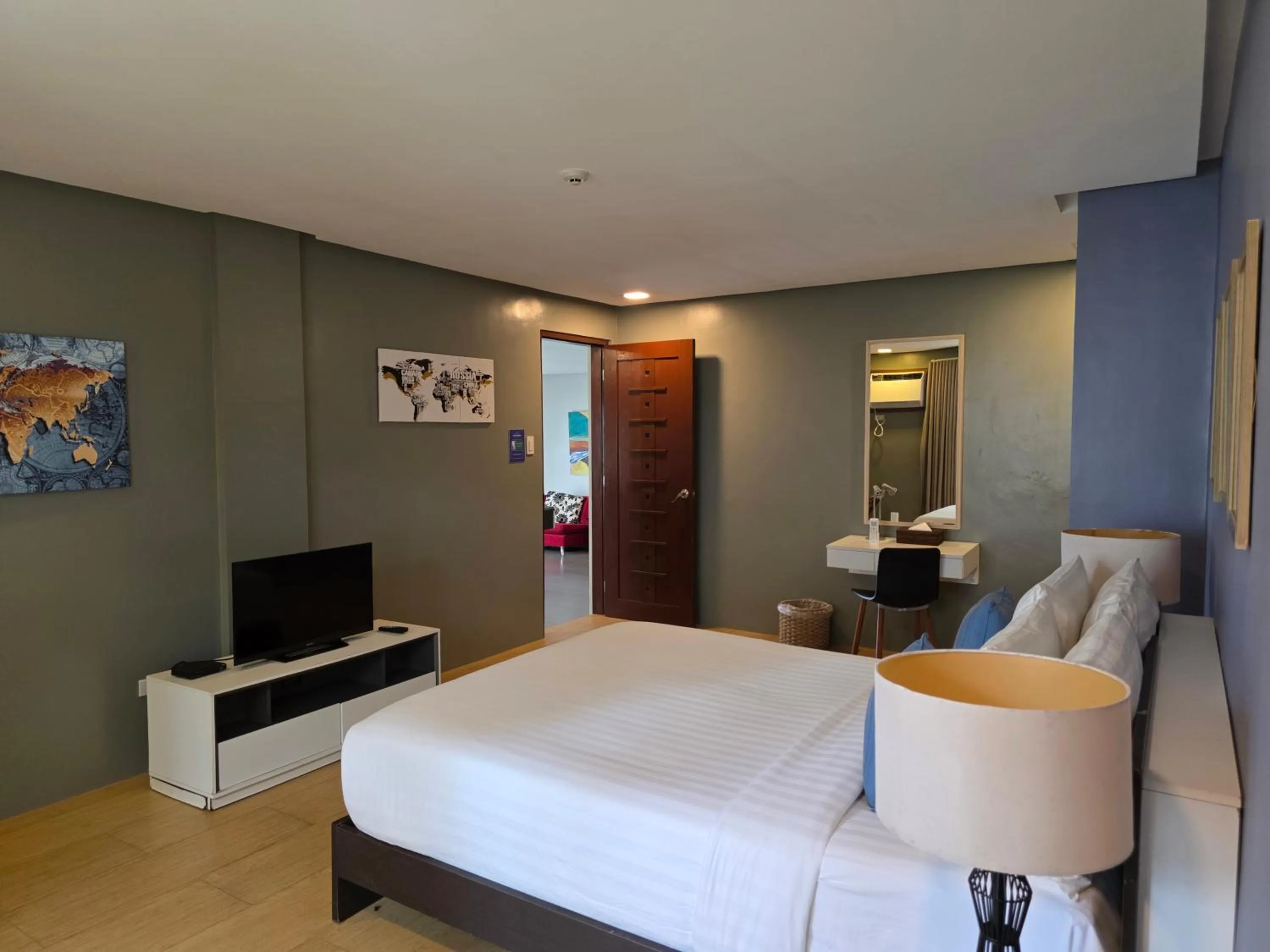 Bedroom, Bed in One Hagdan Villas