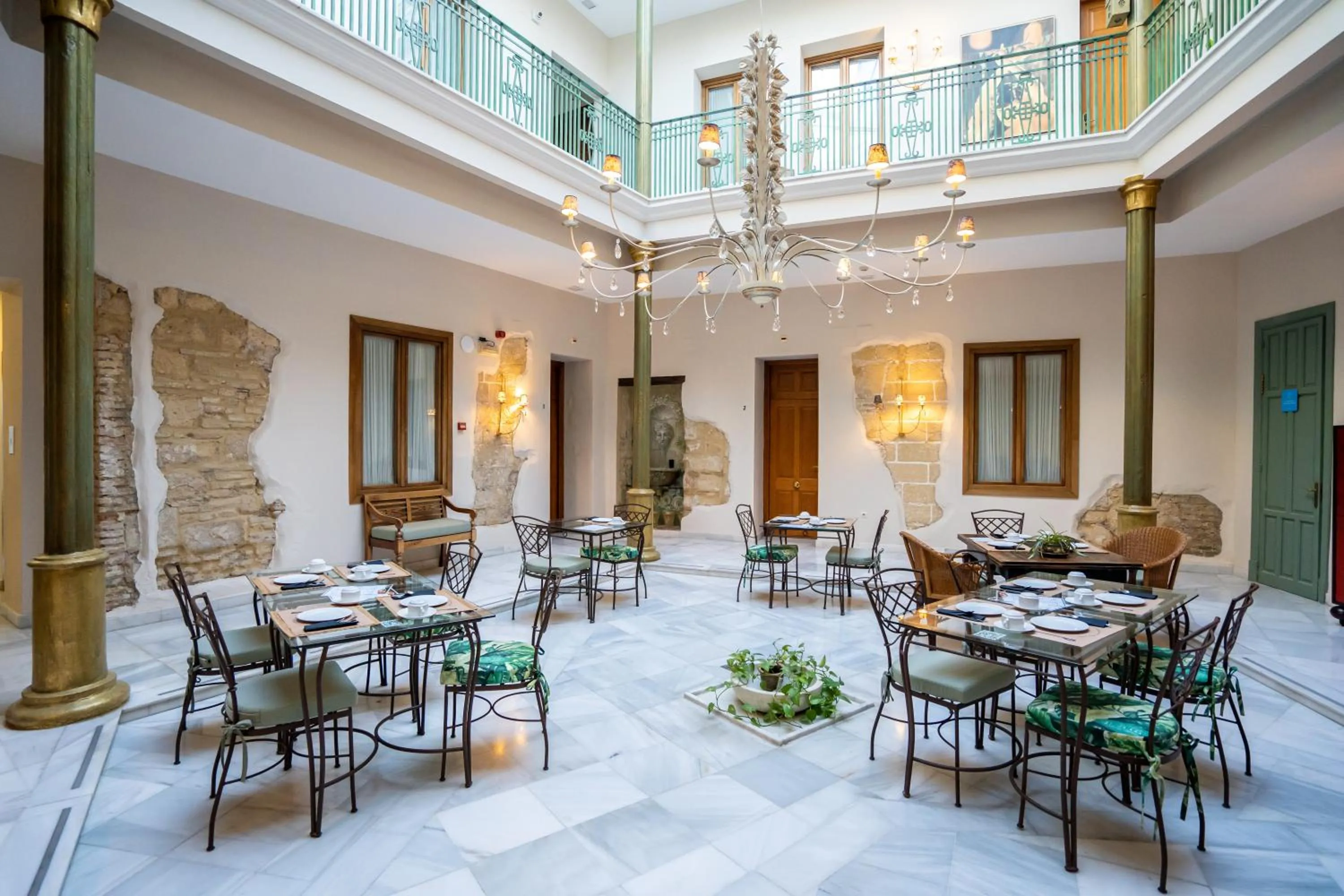 Patio in Hotel YIT Casa Grande